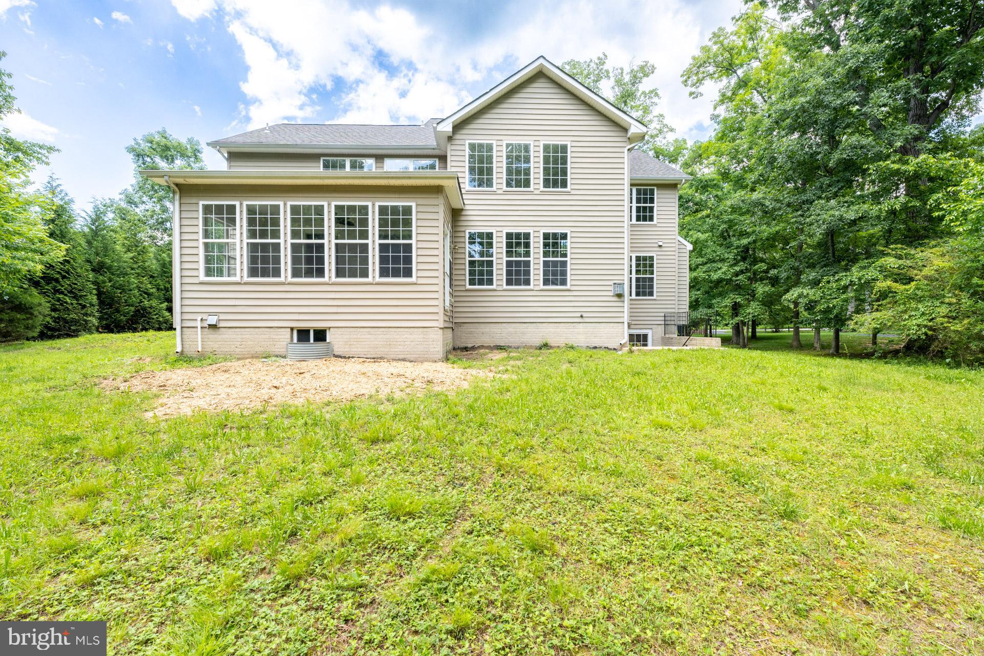 SHADY ACRES - Residential