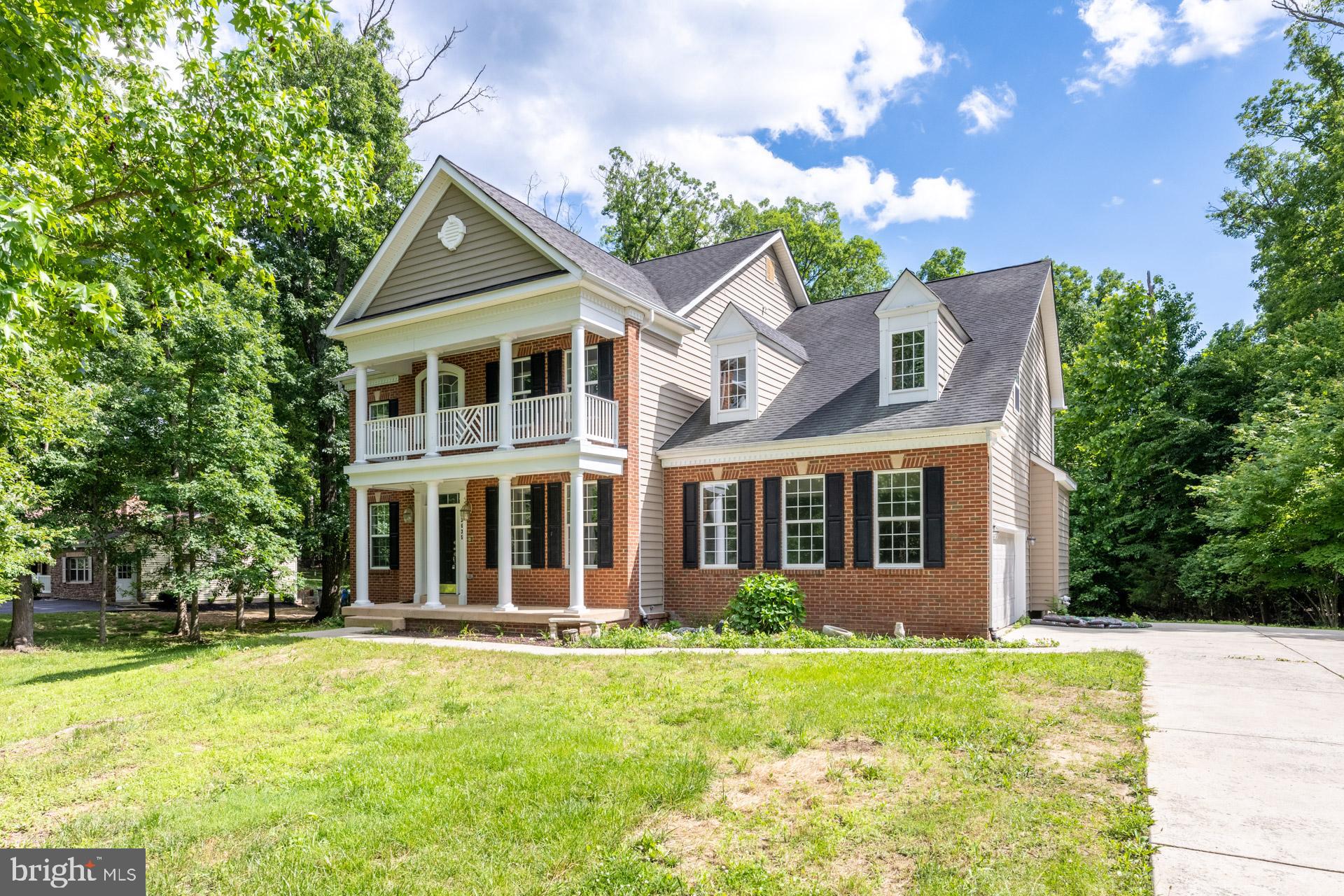 SHADY ACRES - Residential