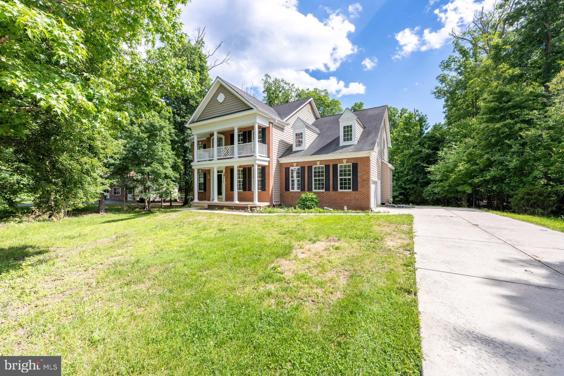 SHADY ACRES - Residential