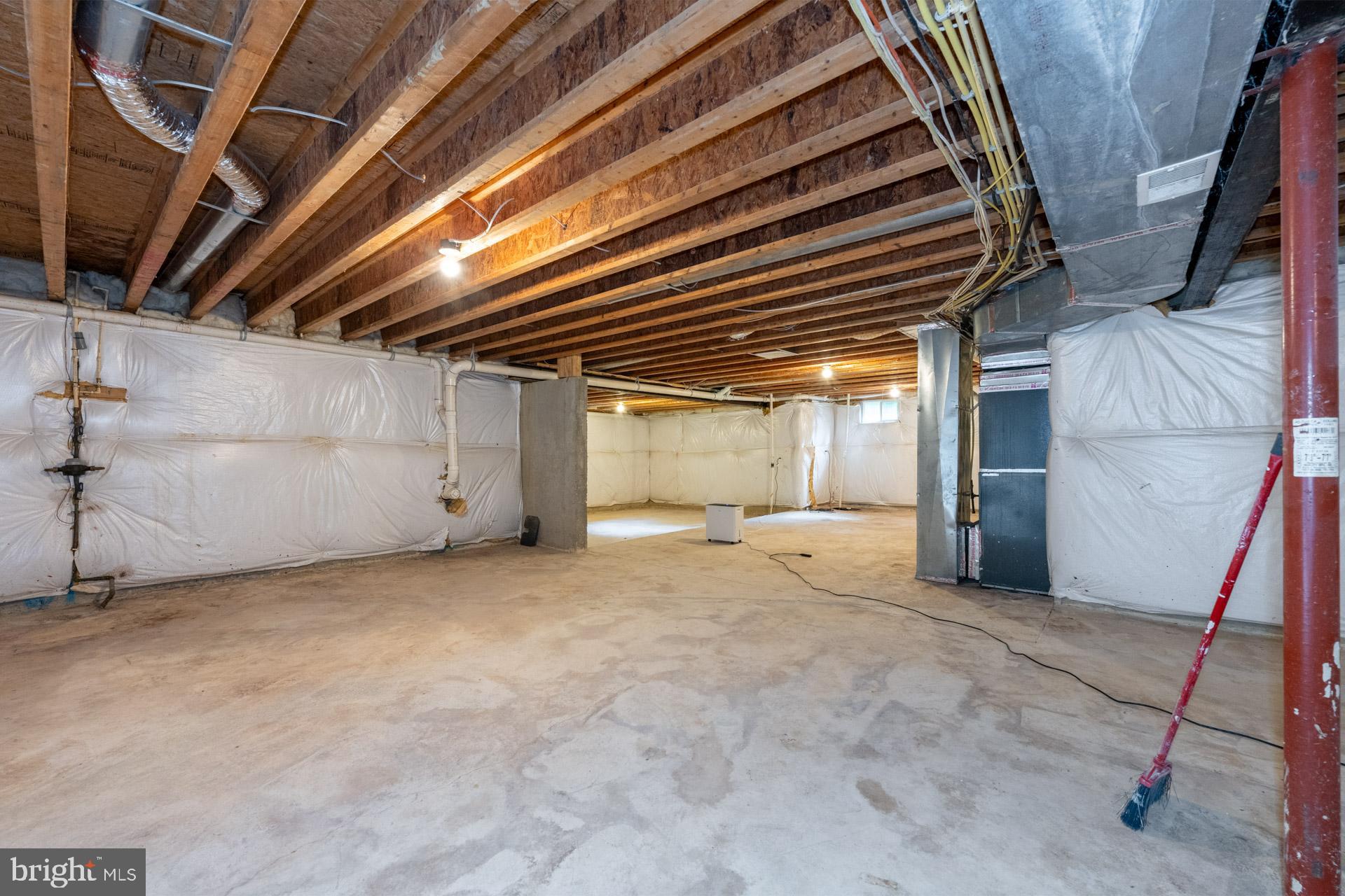 SHADY ACRES - Residential