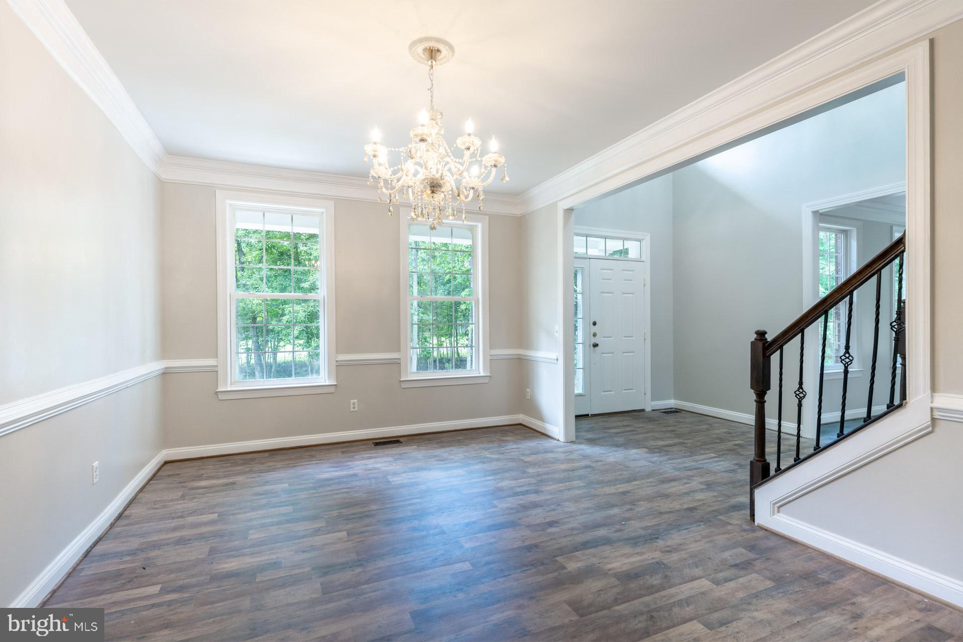 SHADY ACRES - Residential