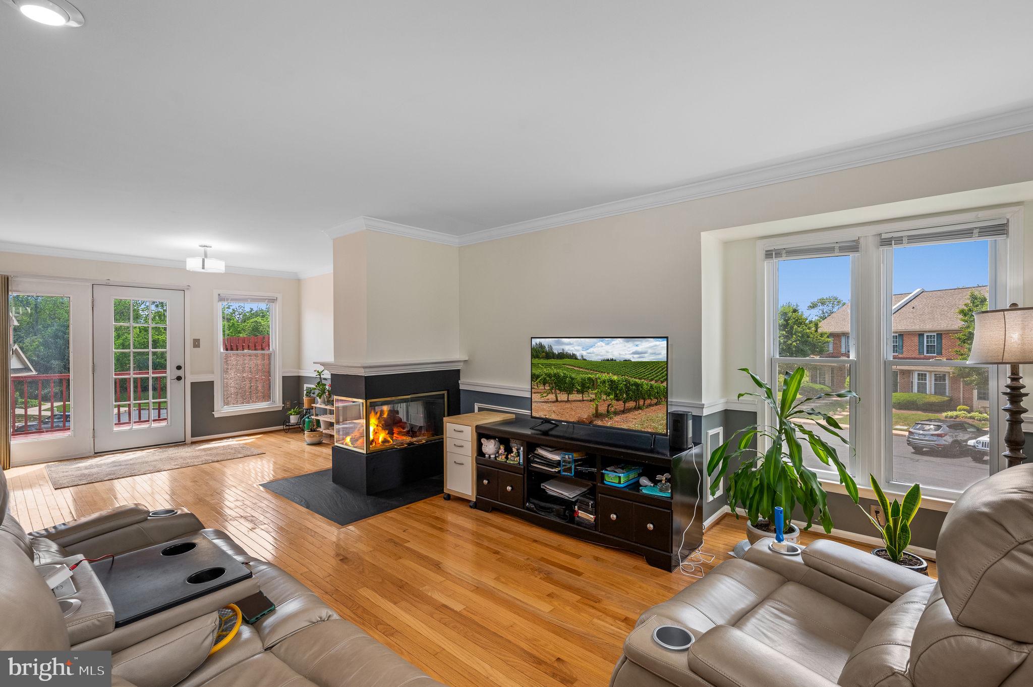 CHARLESTOWNE - Residential