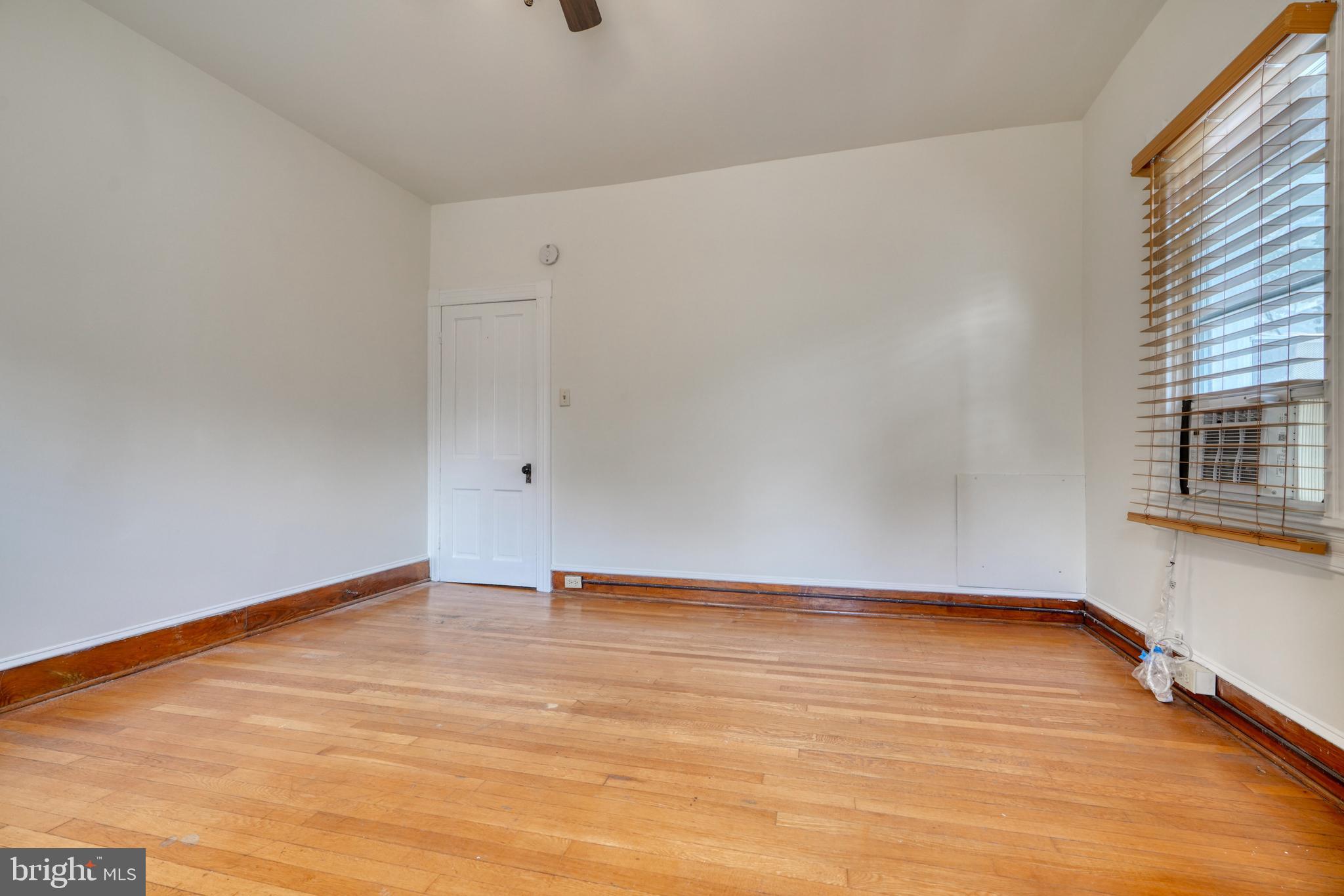 WAVERLY - Residential