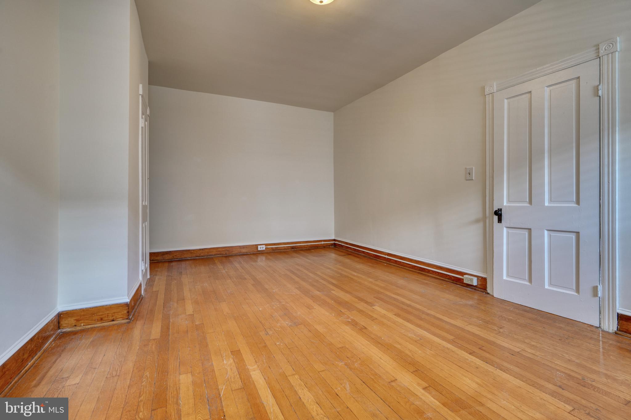 WAVERLY - Residential