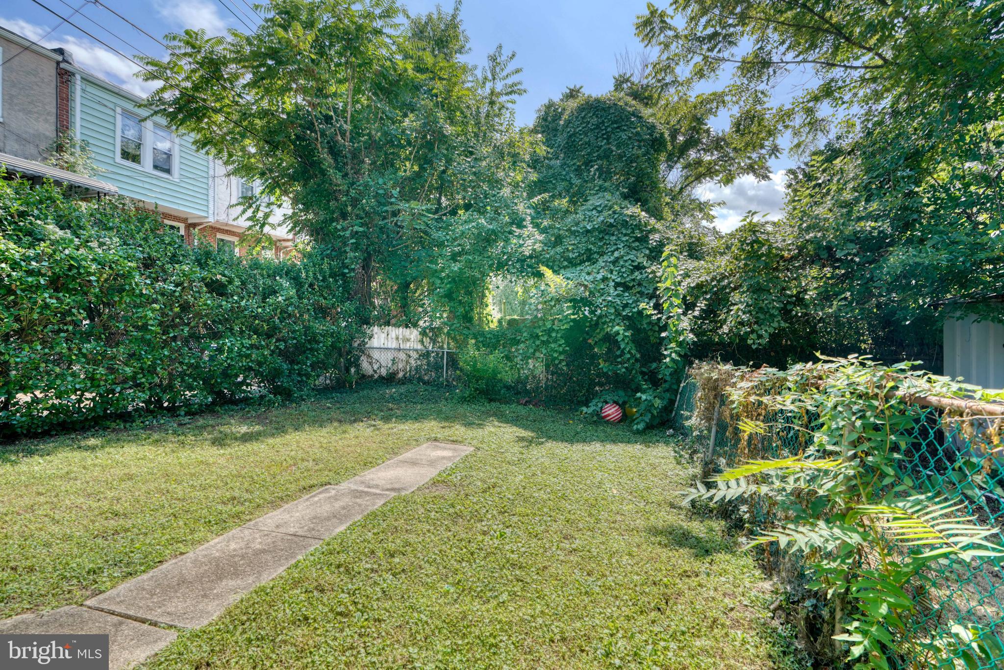 WAVERLY - Residential