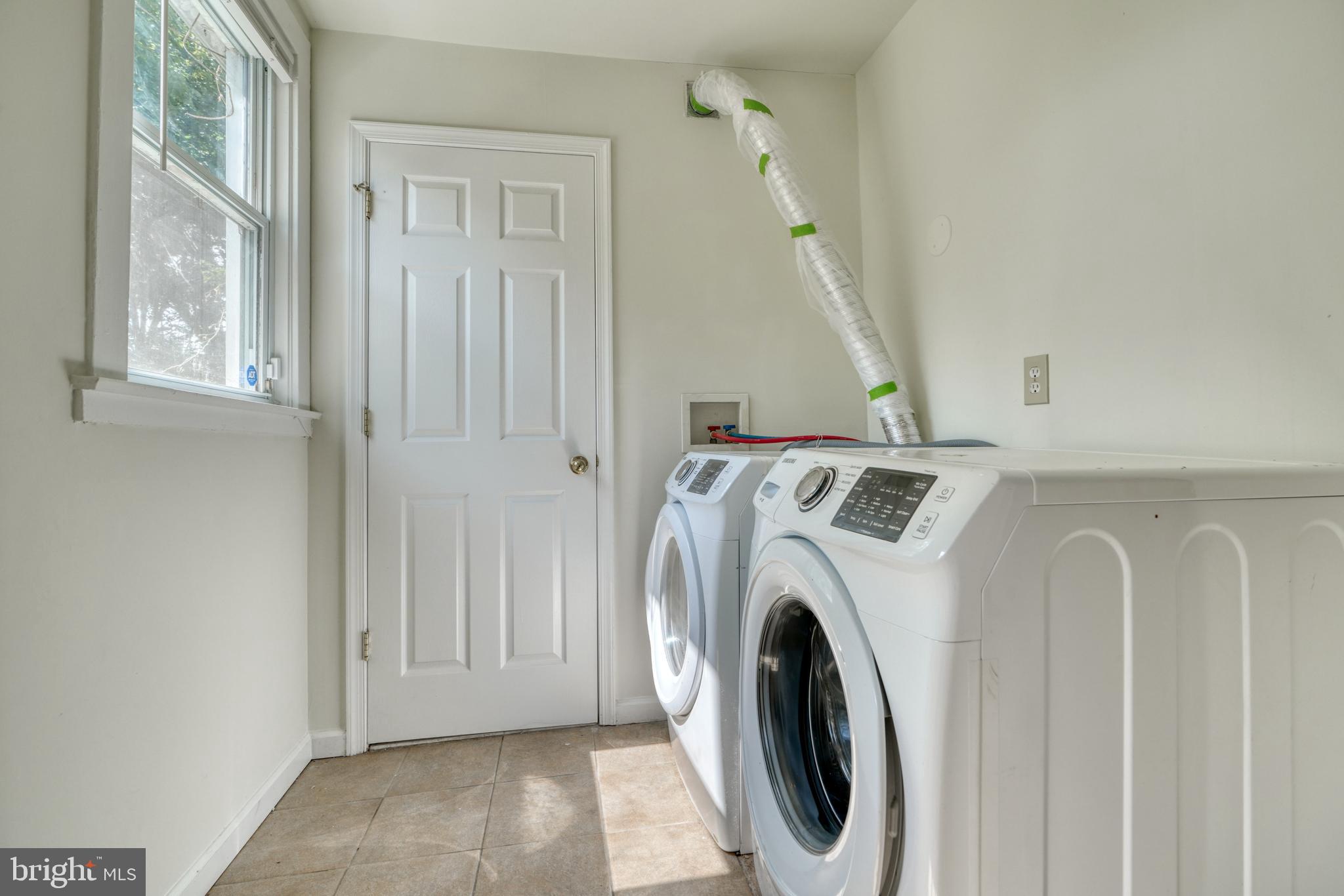 WAVERLY - Residential