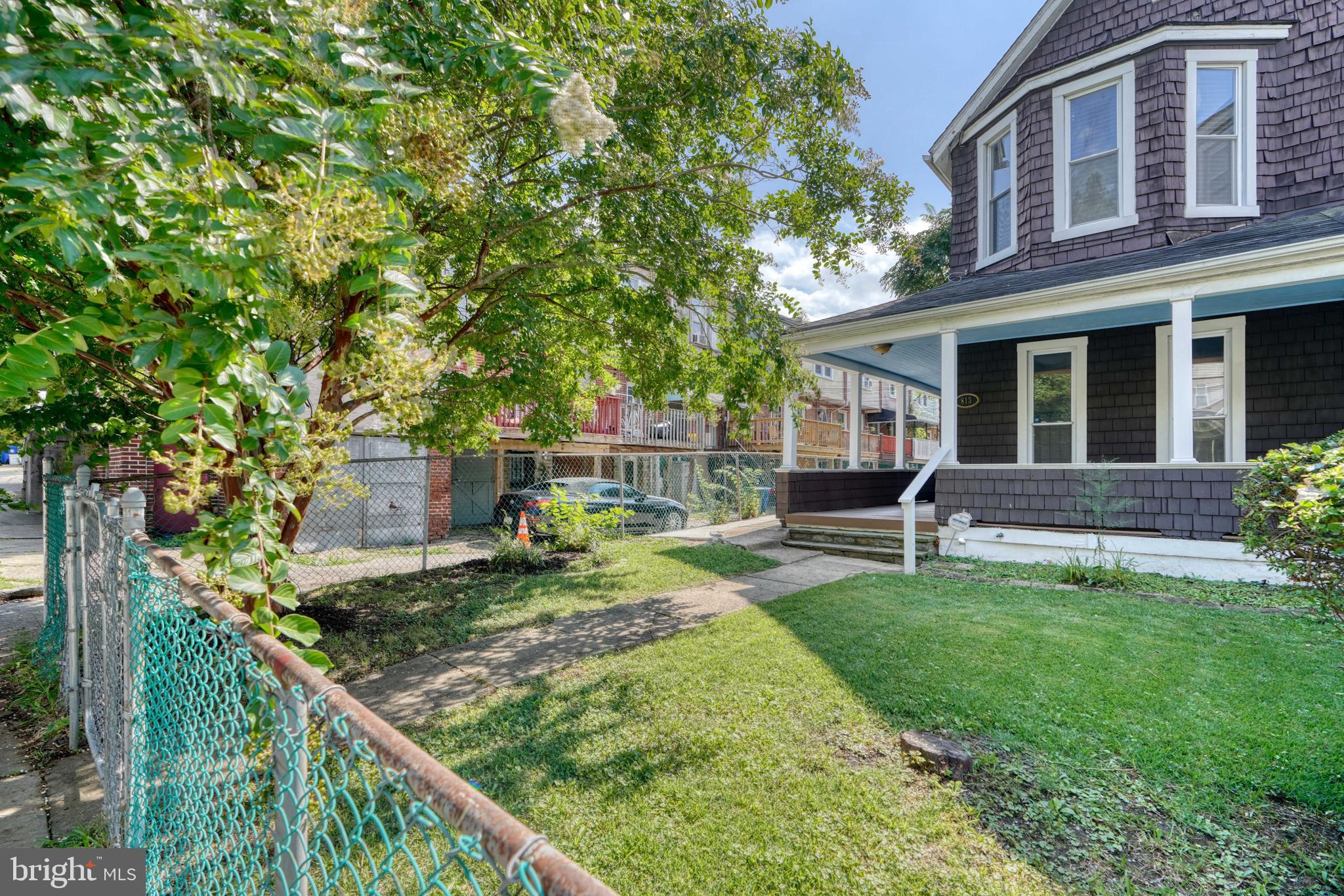 WAVERLY - Residential