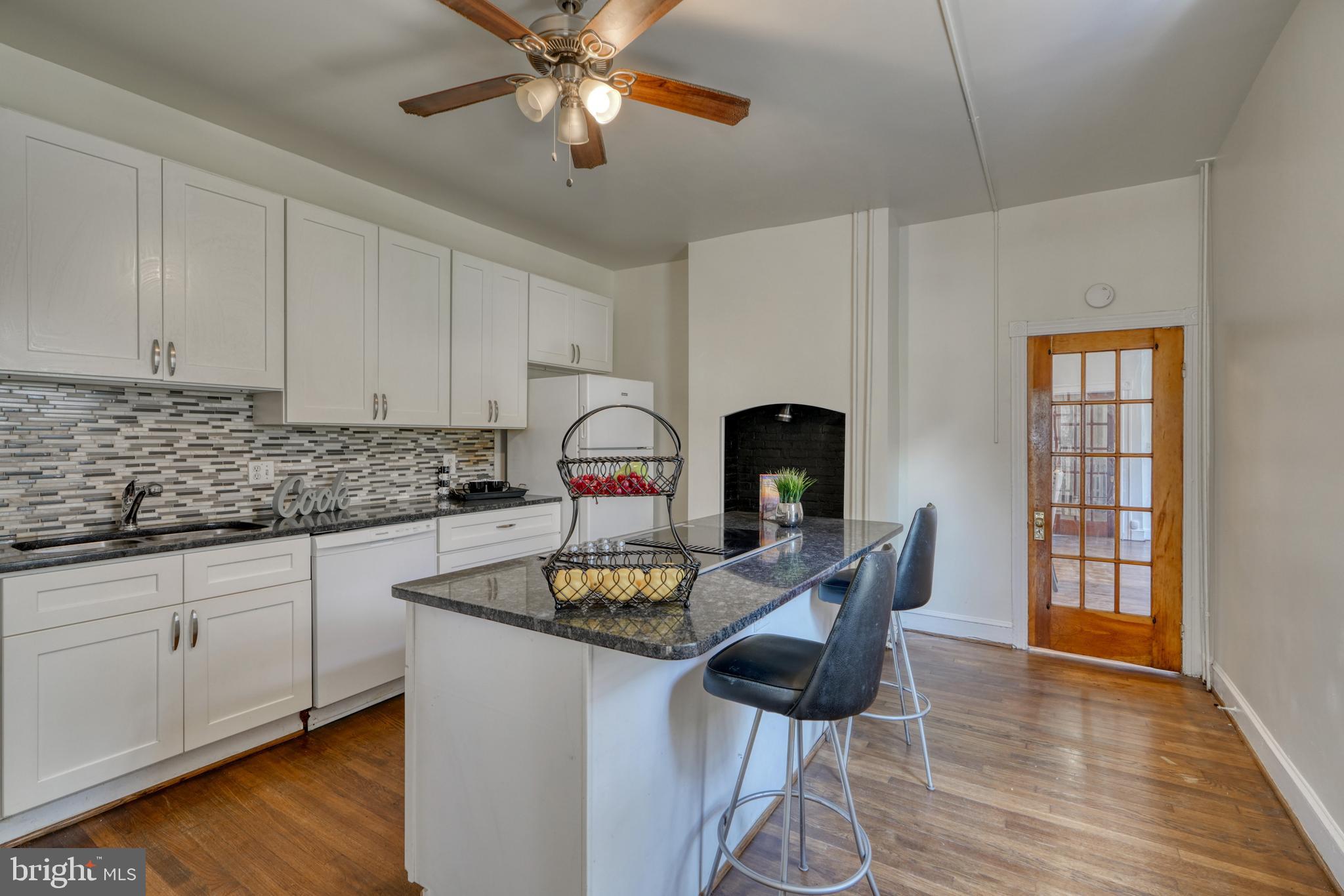 WAVERLY - Residential