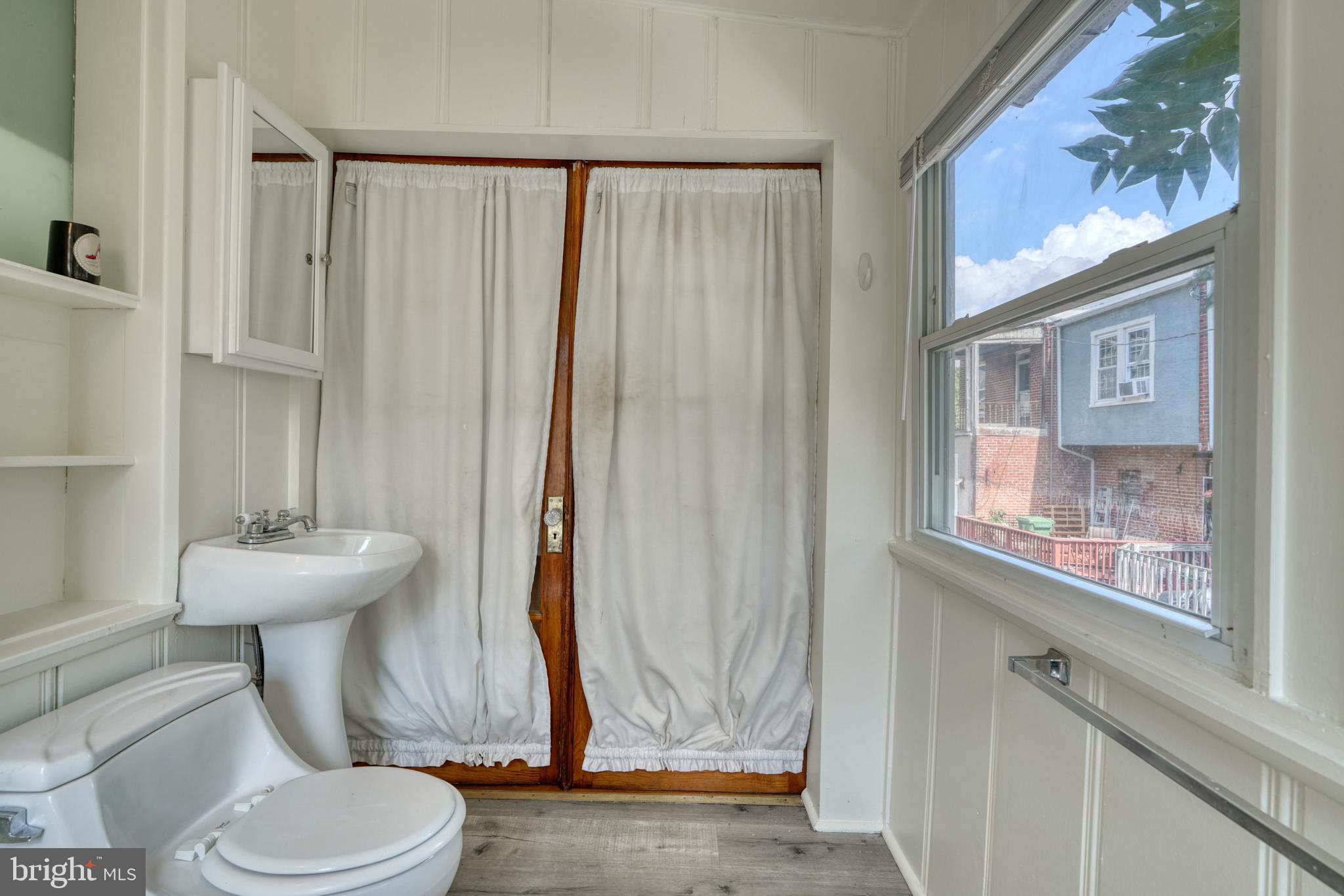 WAVERLY - Residential