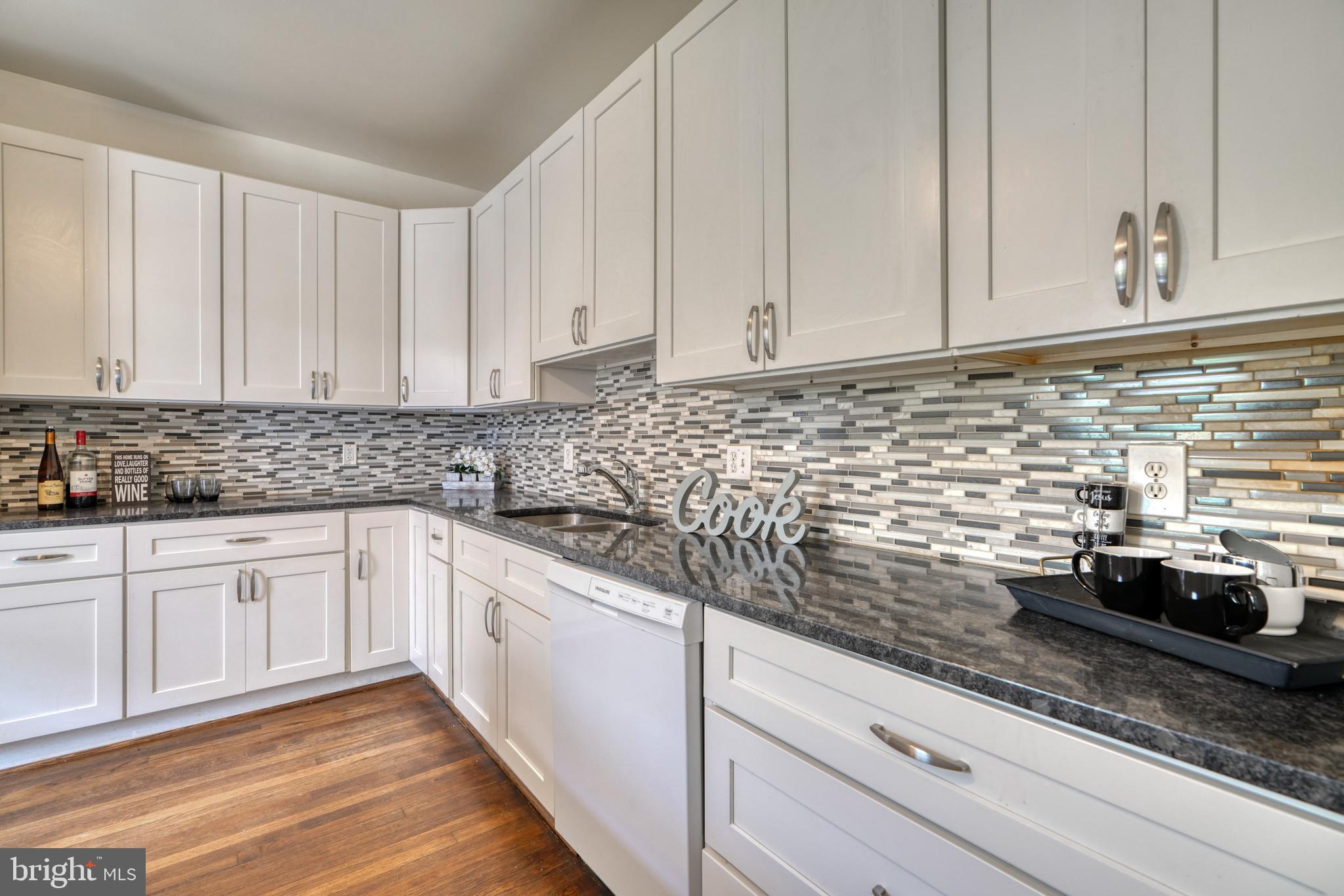 WAVERLY - Residential