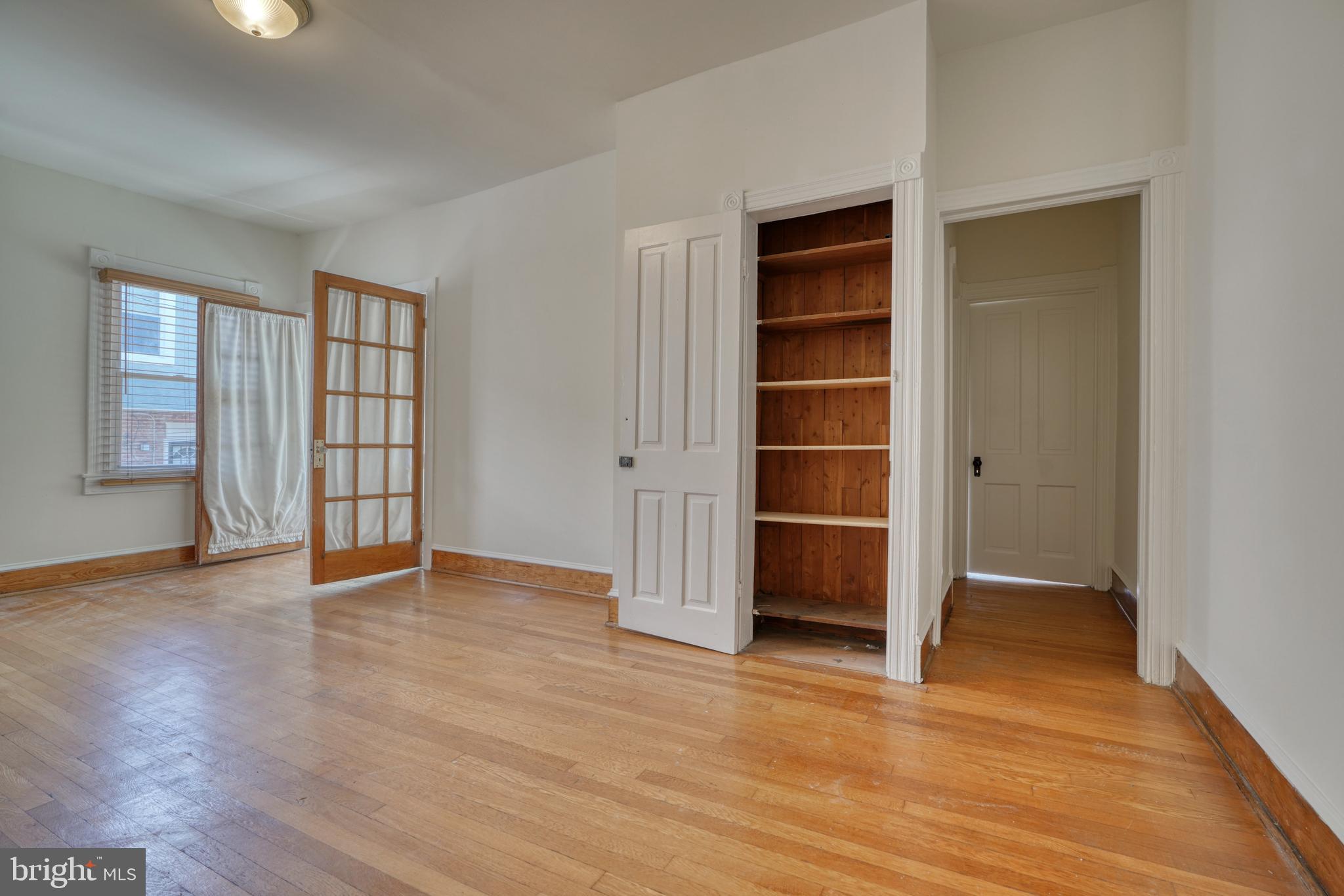 WAVERLY - Residential