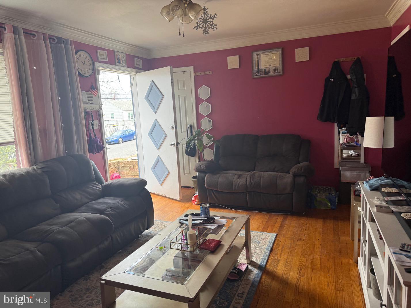 ROGERS HEIGHTS - Residential