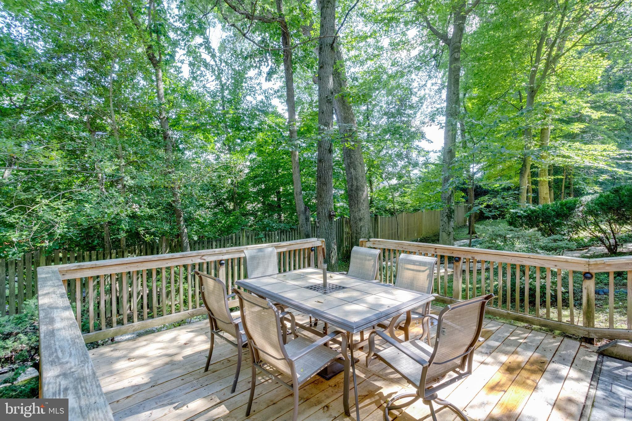 5309 DUNLEIGH COURT