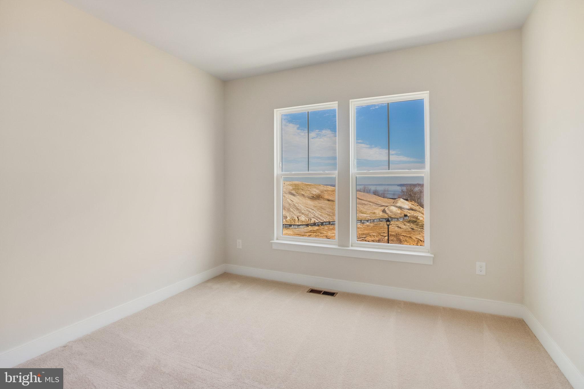 POTOMAC SHORES - Residential Lease