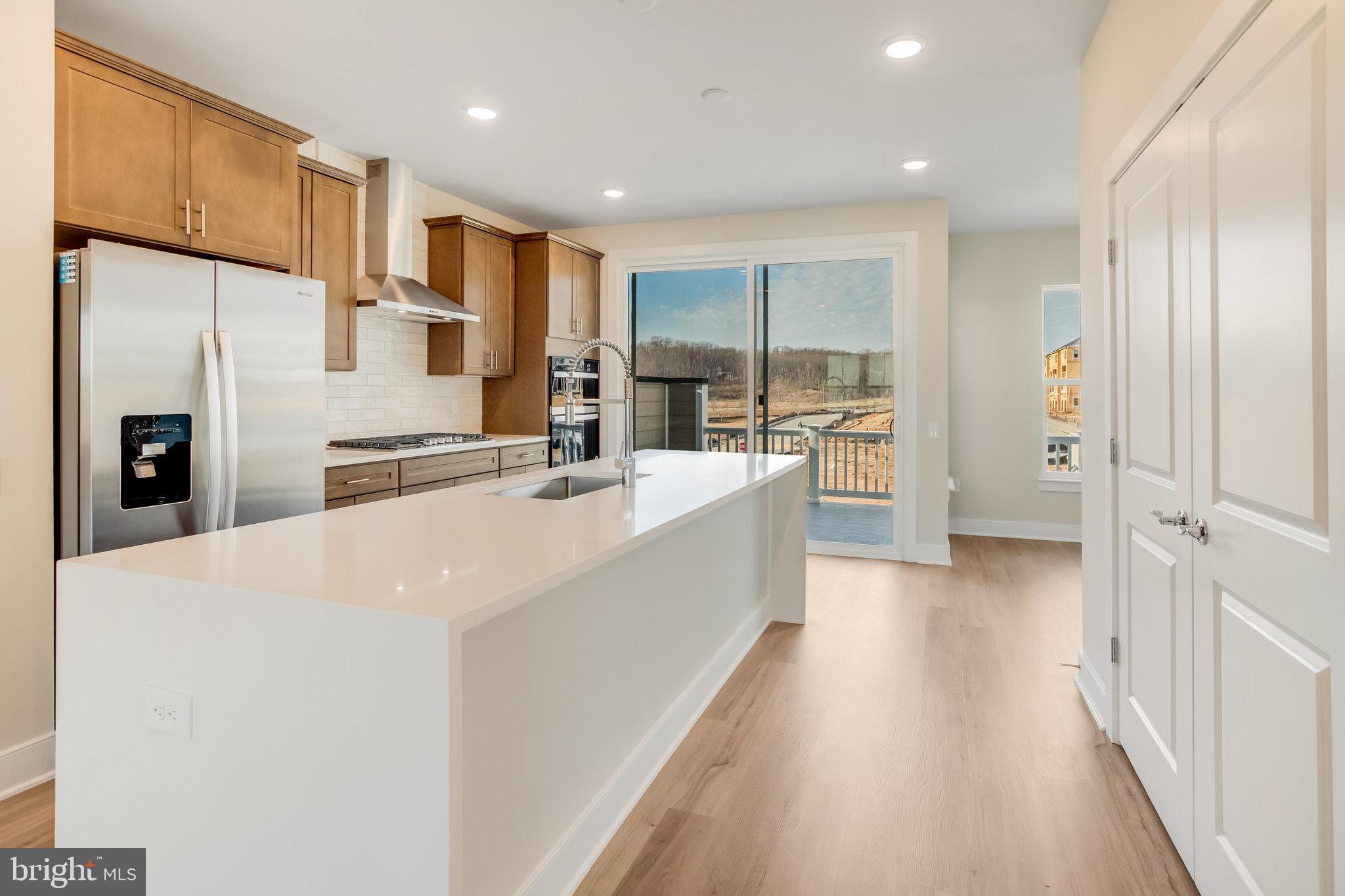 POTOMAC SHORES - Residential Lease