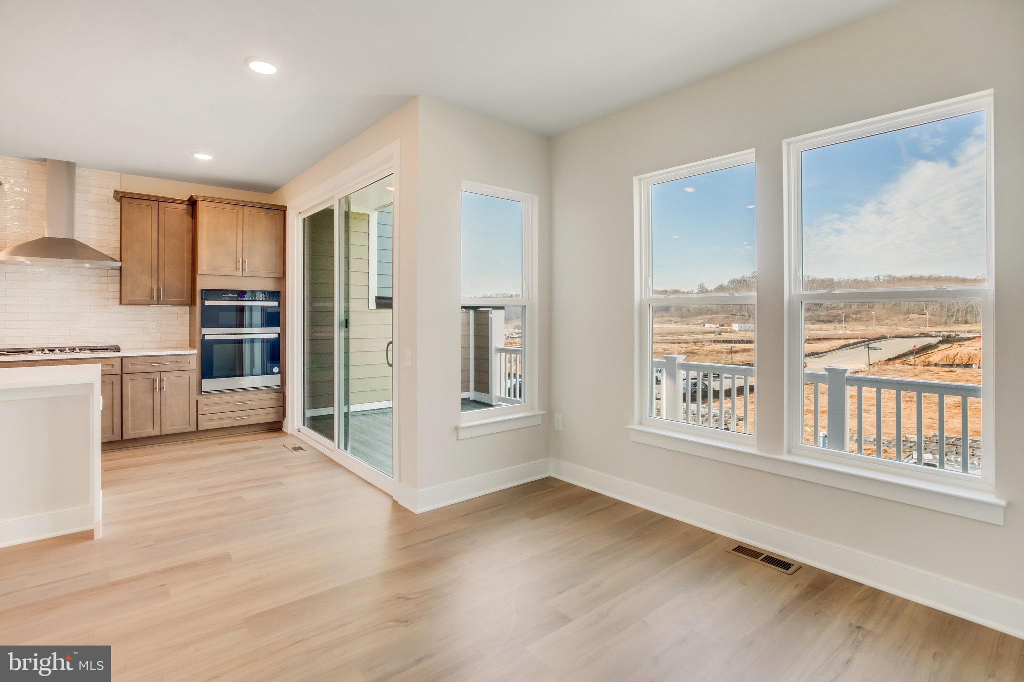 POTOMAC SHORES - Residential Lease