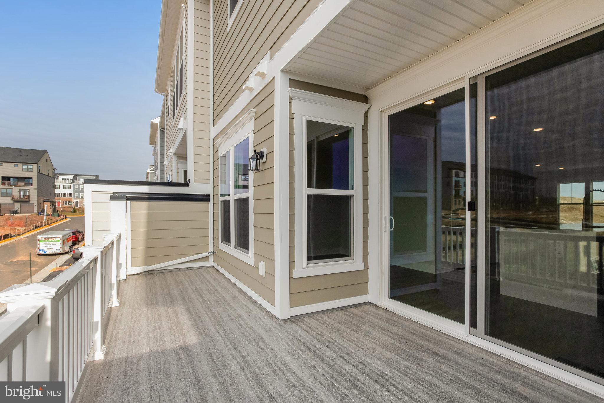 POTOMAC SHORES - Residential Lease