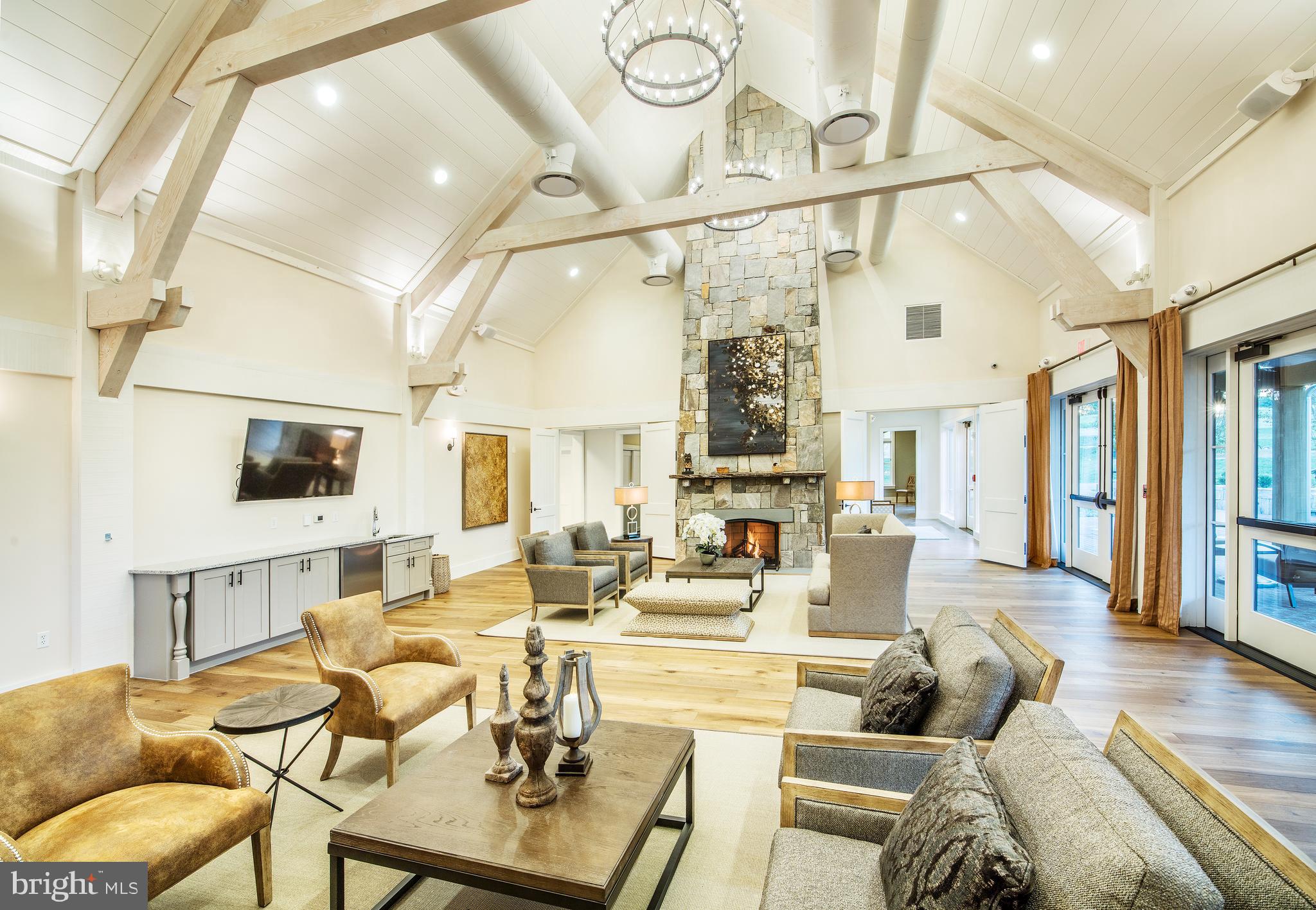 POTOMAC SHORES - Residential Lease