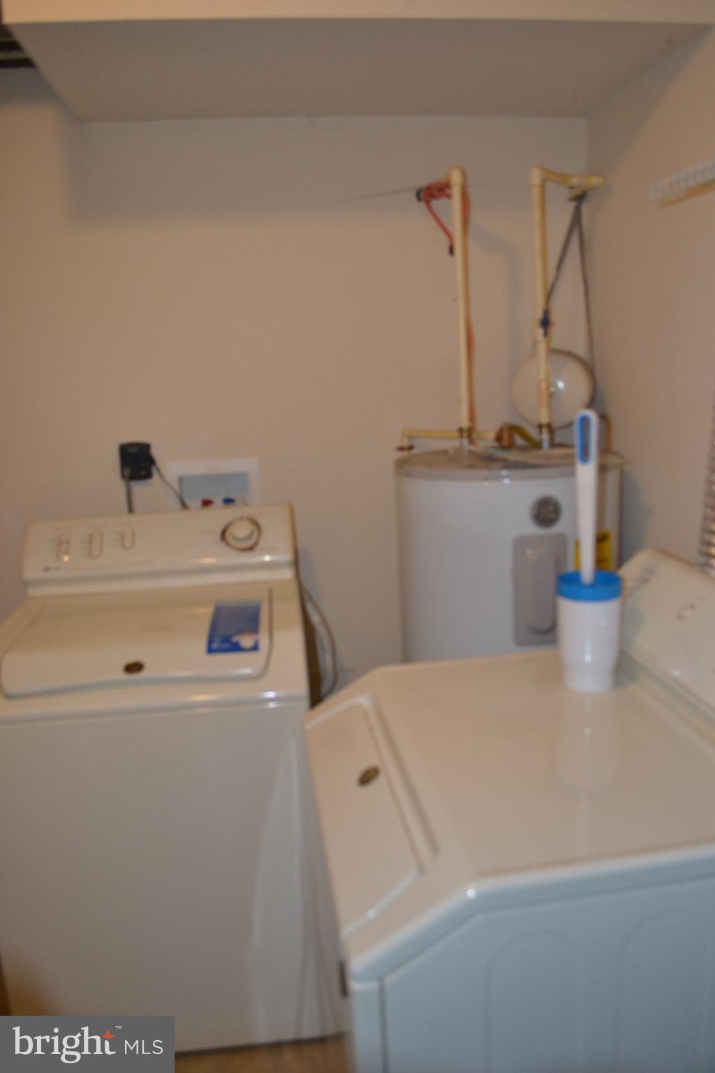 CHESTERFIELD - Residential Lease