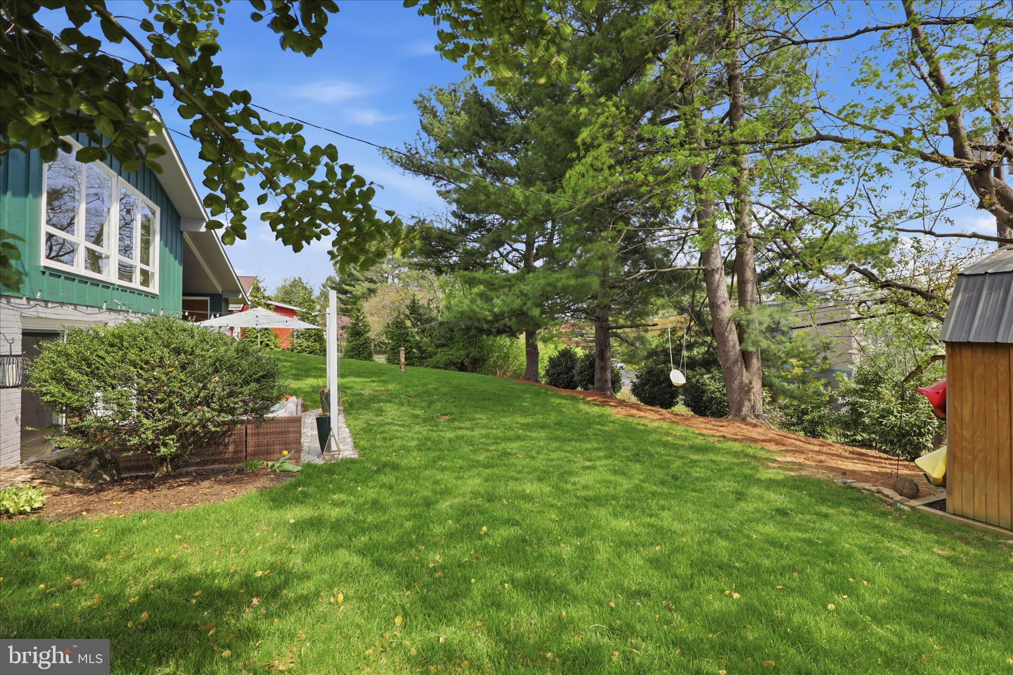 BEVERLY ESTATES - Residential