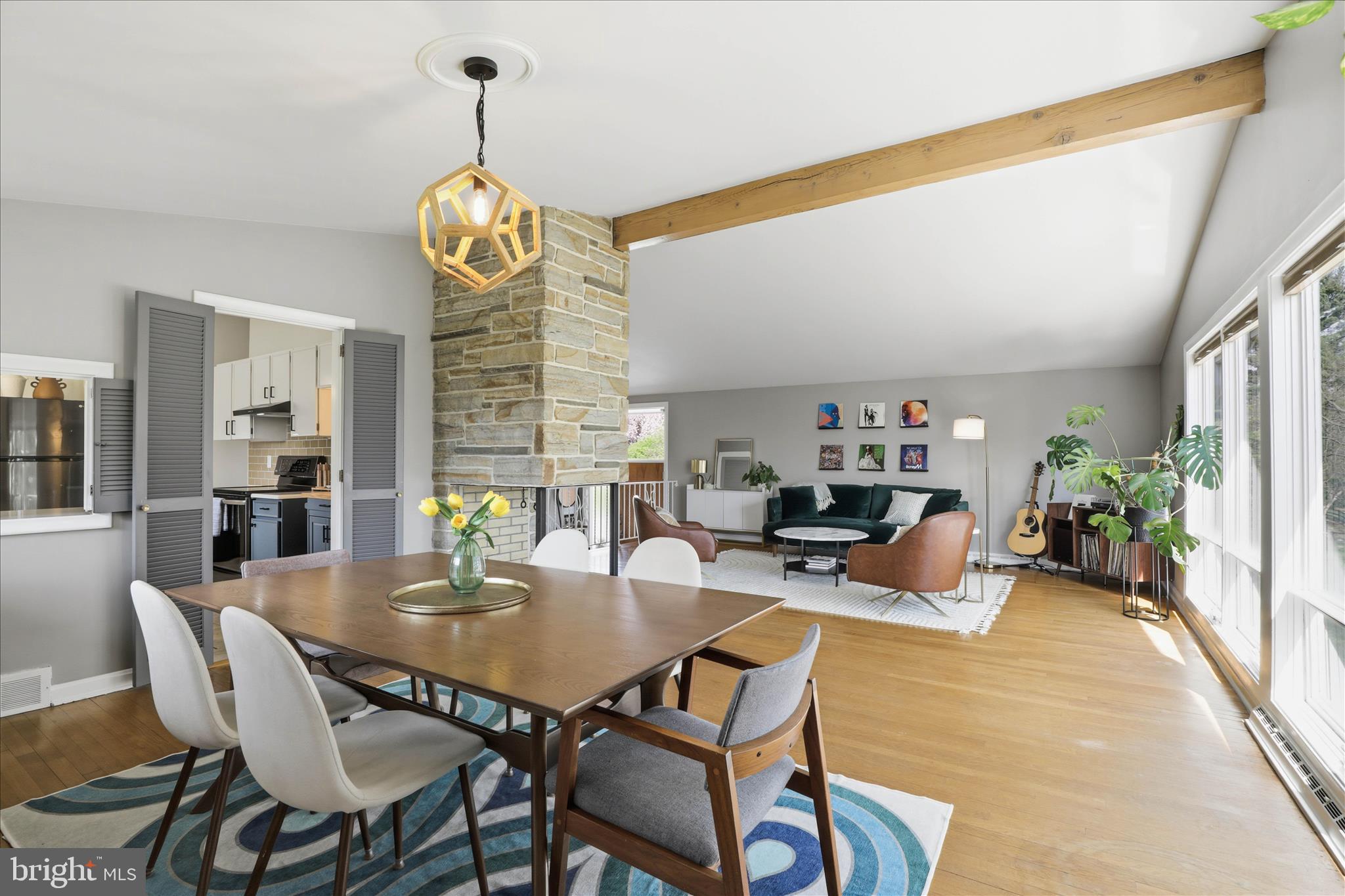 BEVERLY ESTATES - Residential