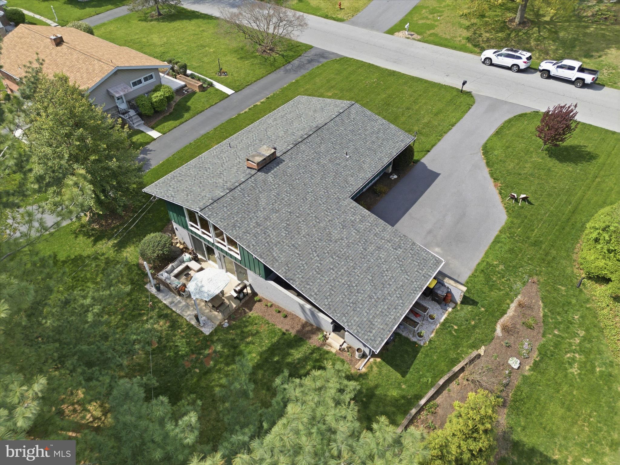 BEVERLY ESTATES - Residential