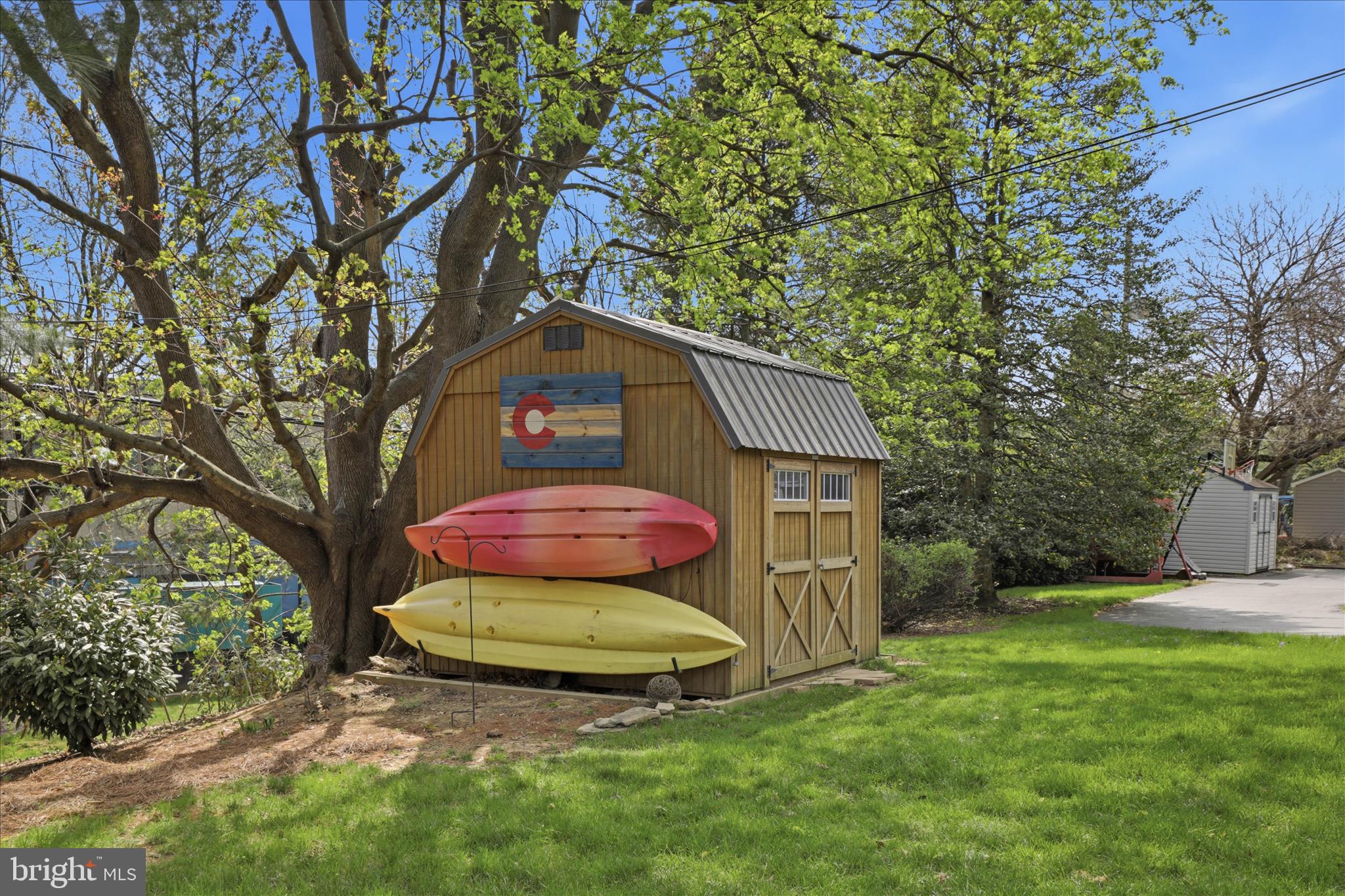 BEVERLY ESTATES - Residential