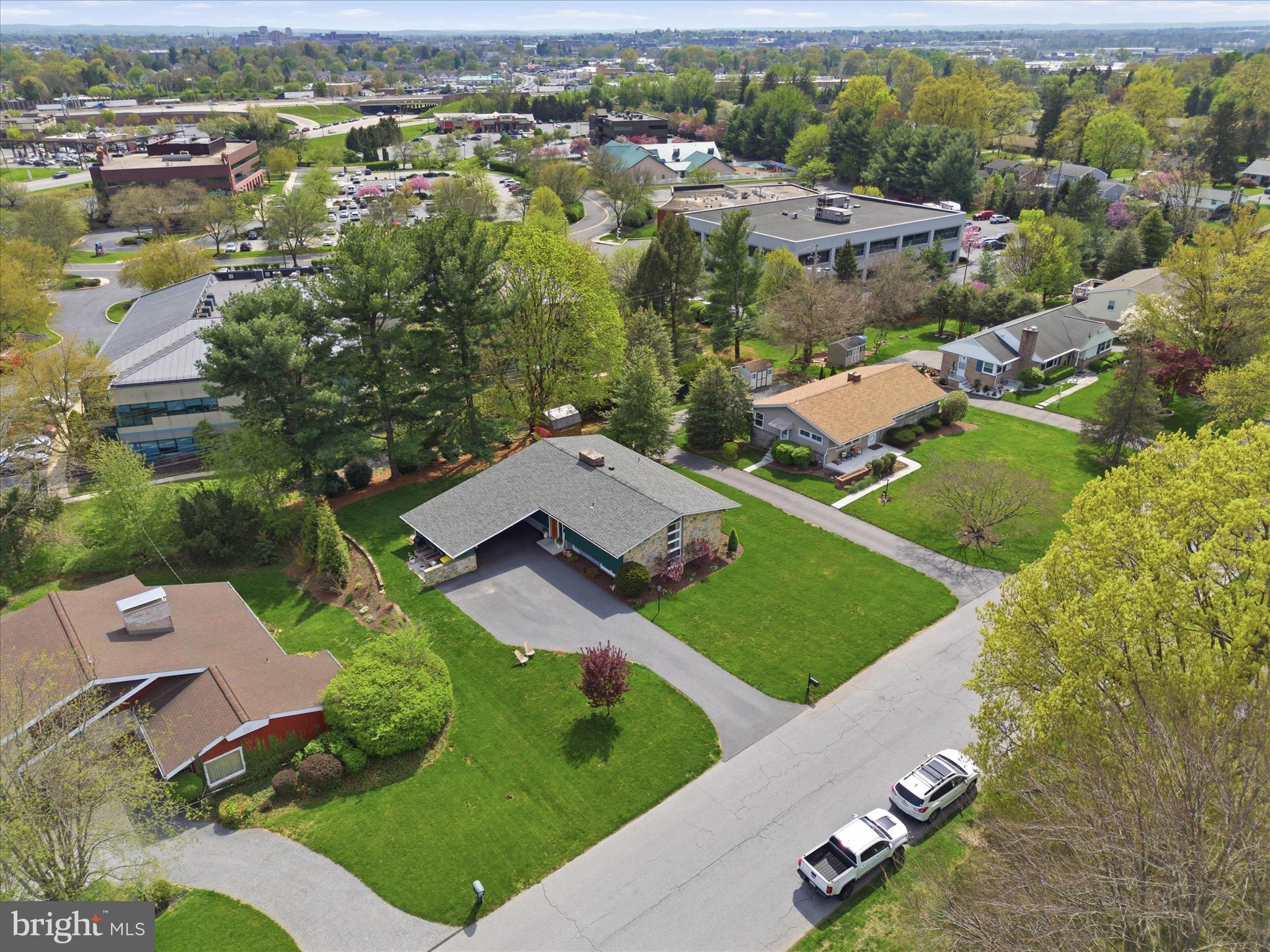 BEVERLY ESTATES - Residential