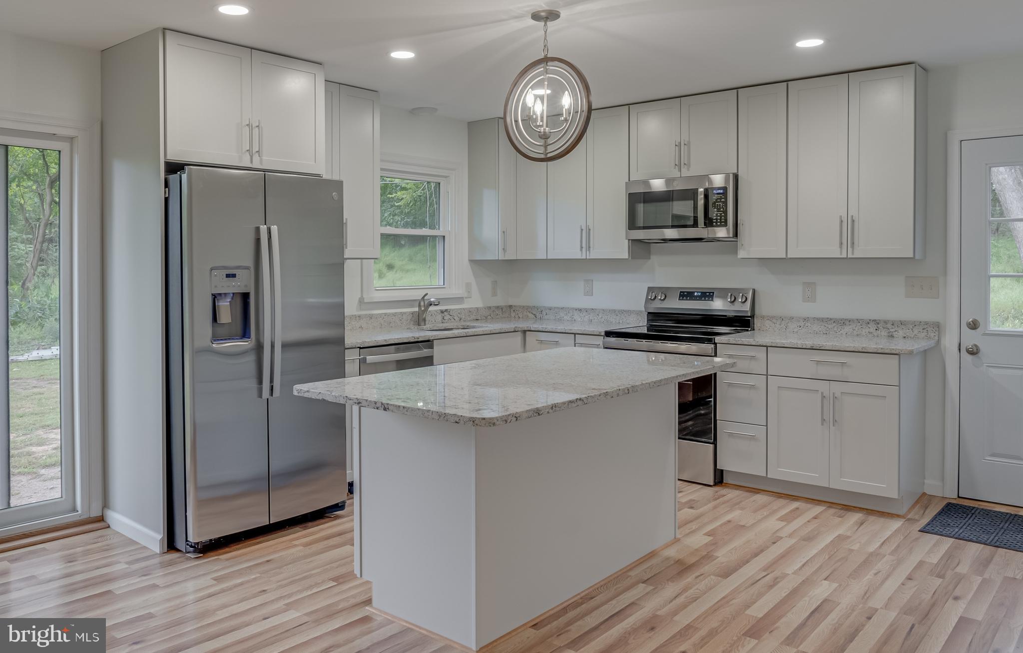 MECKLENBURG HEIGHTS - Residential