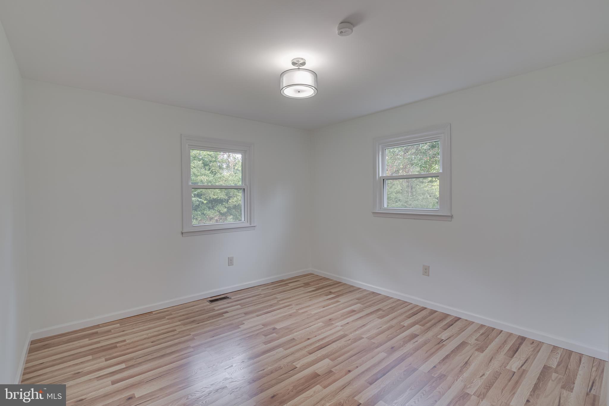 MECKLENBURG HEIGHTS - Residential