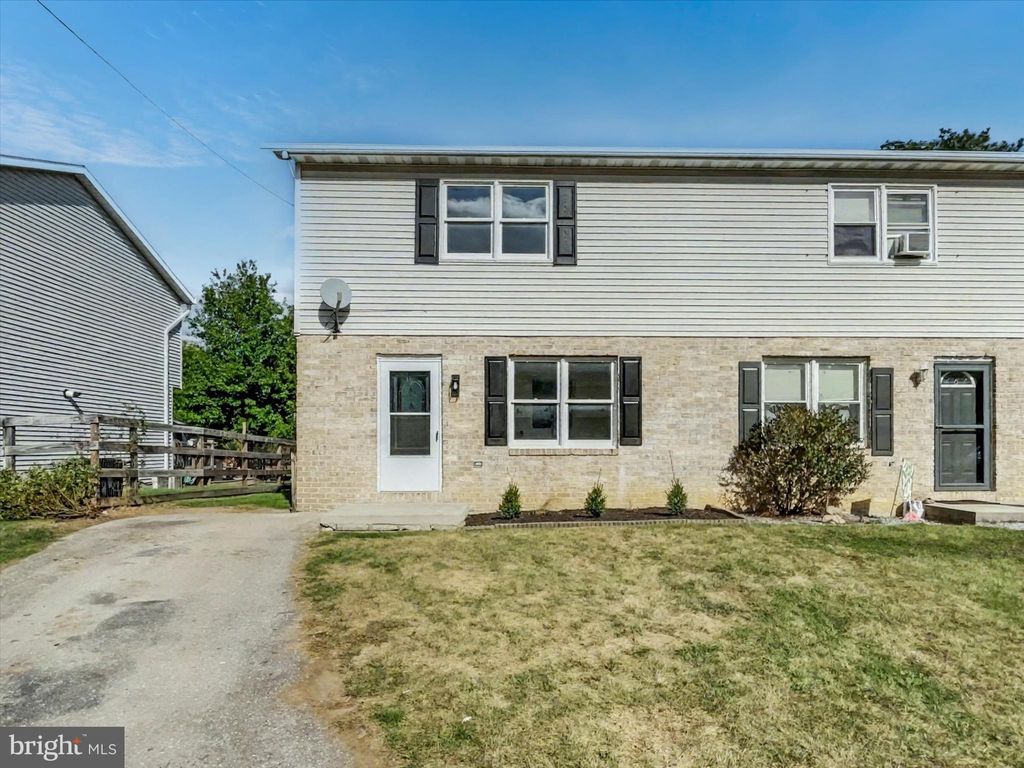 Photo of 222 Westminster Avenue, HANOVER, PA 17331 (MLS # PAYK2091622)