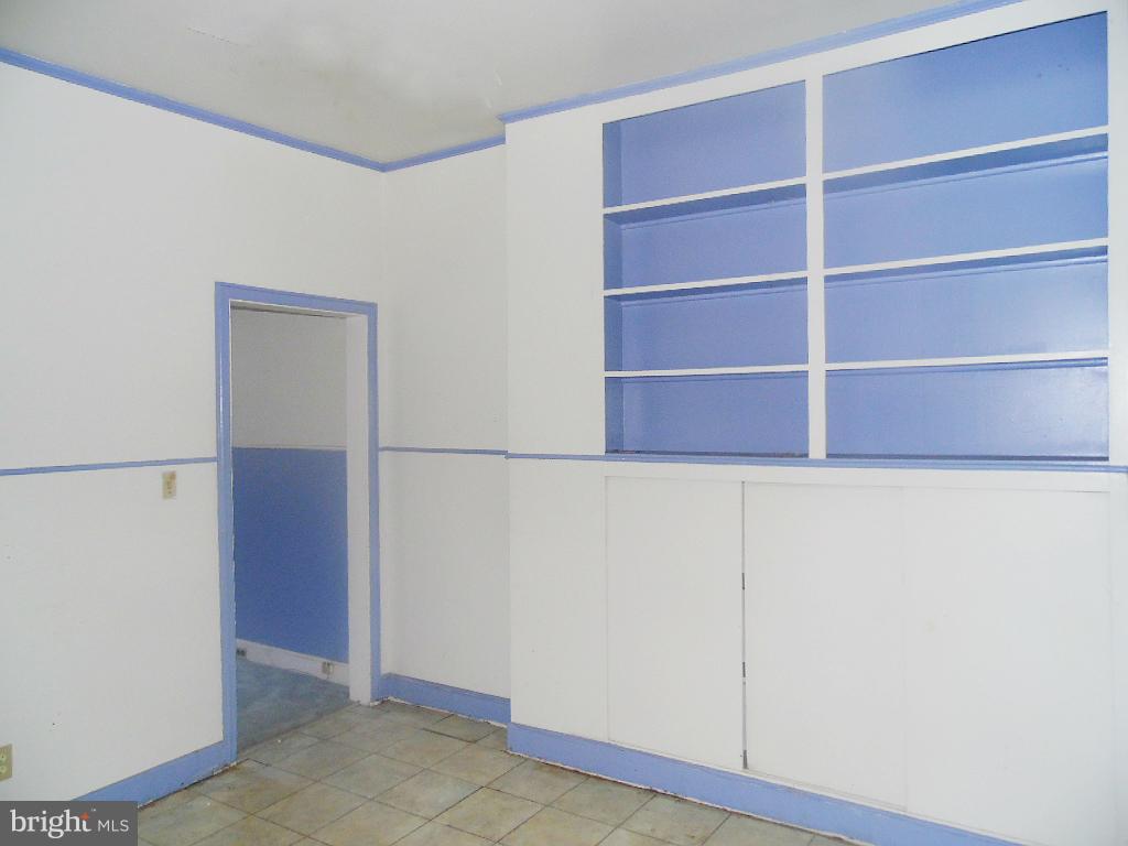 EDMONDSON VIILLAGE - Residential