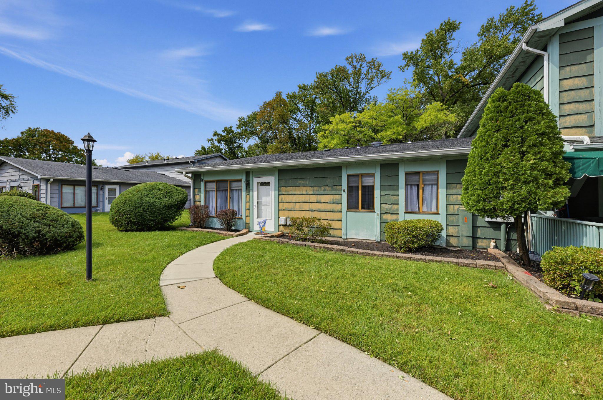 89 WOODWAY DRIVE