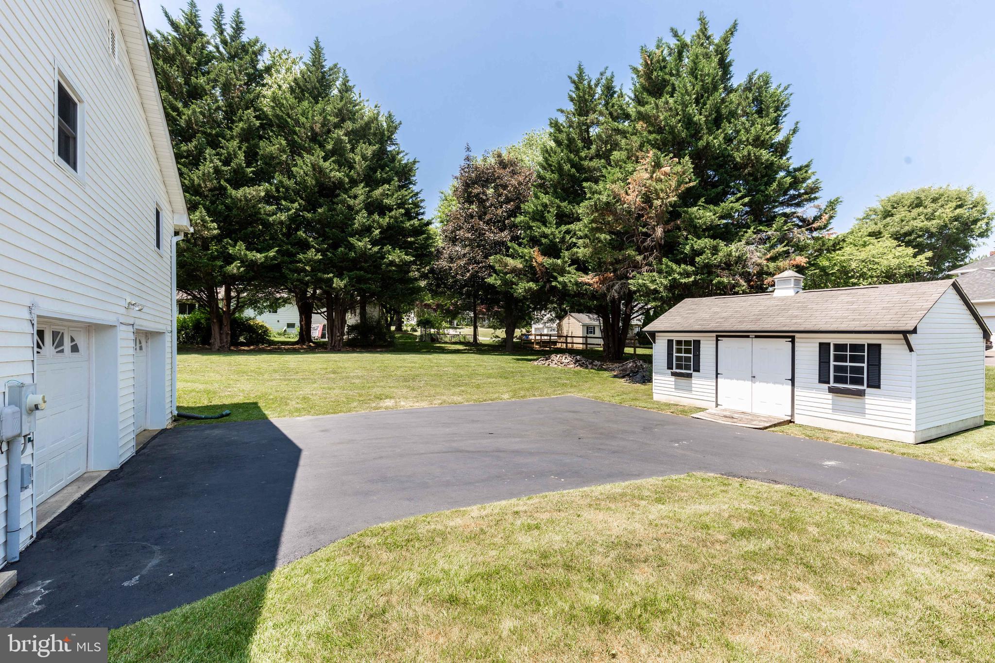 KEMPFIELD - Residential