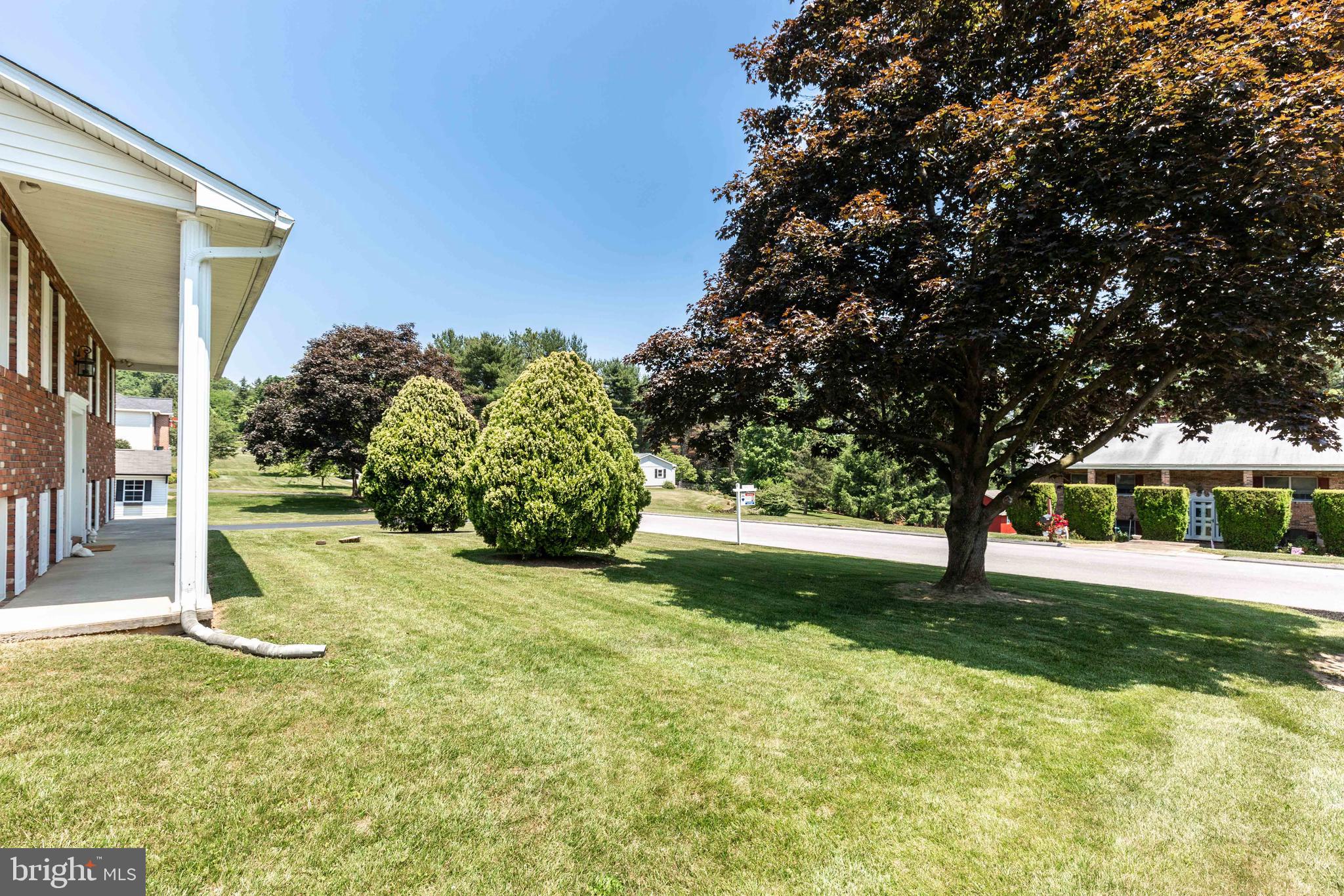 KEMPFIELD - Residential