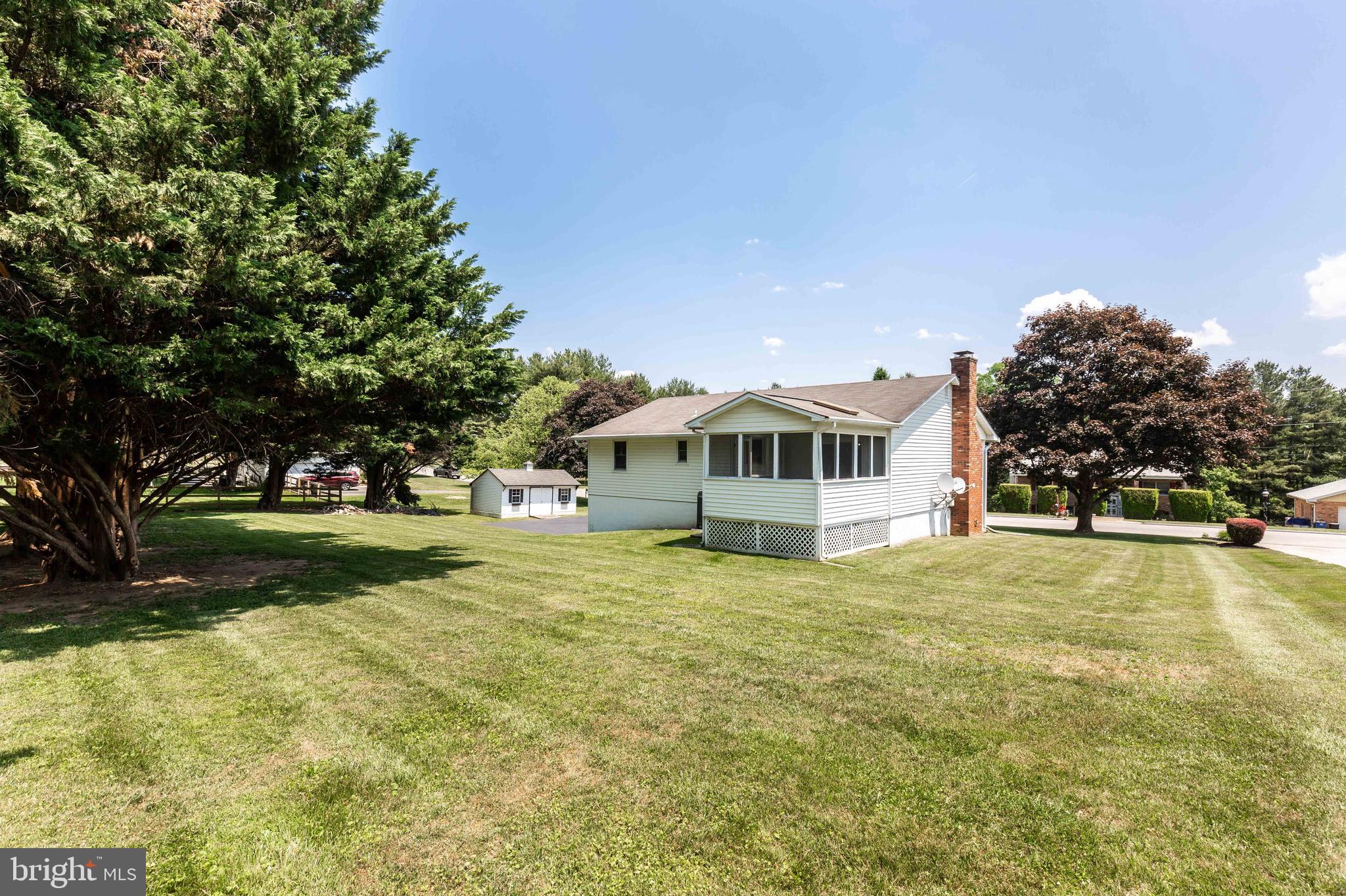 KEMPFIELD - Residential