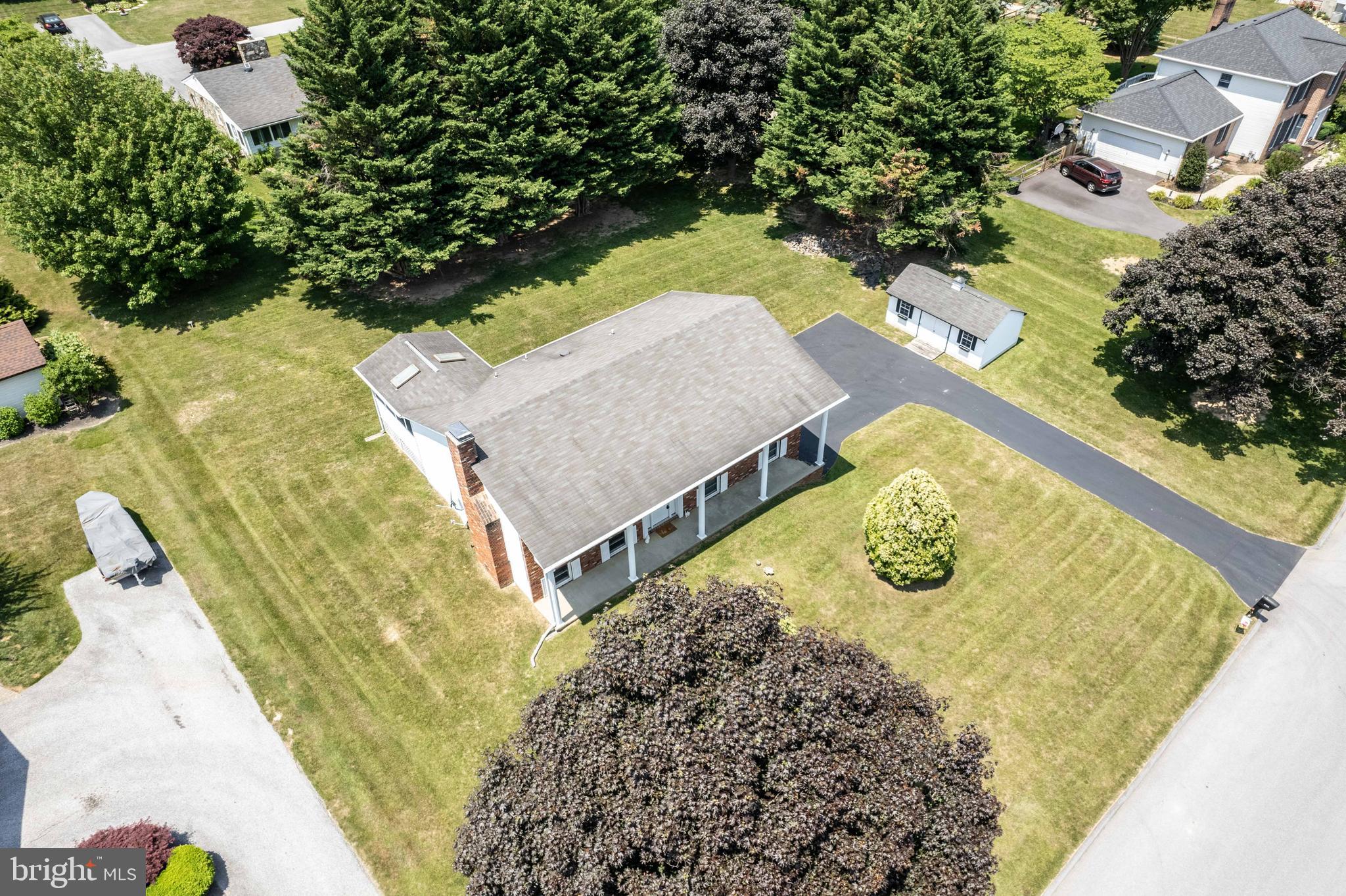 KEMPFIELD - Residential