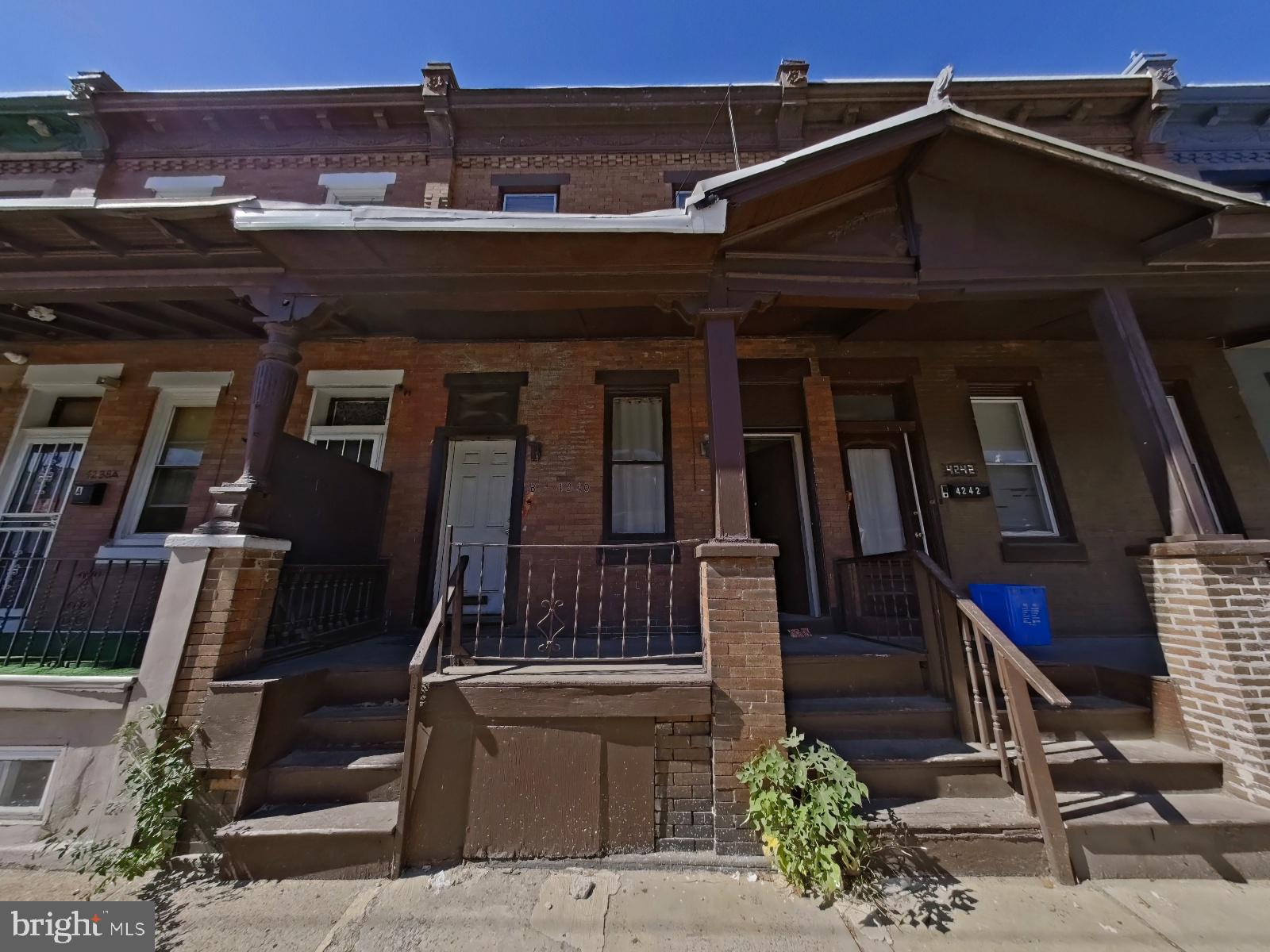 4240 N 15TH STREET