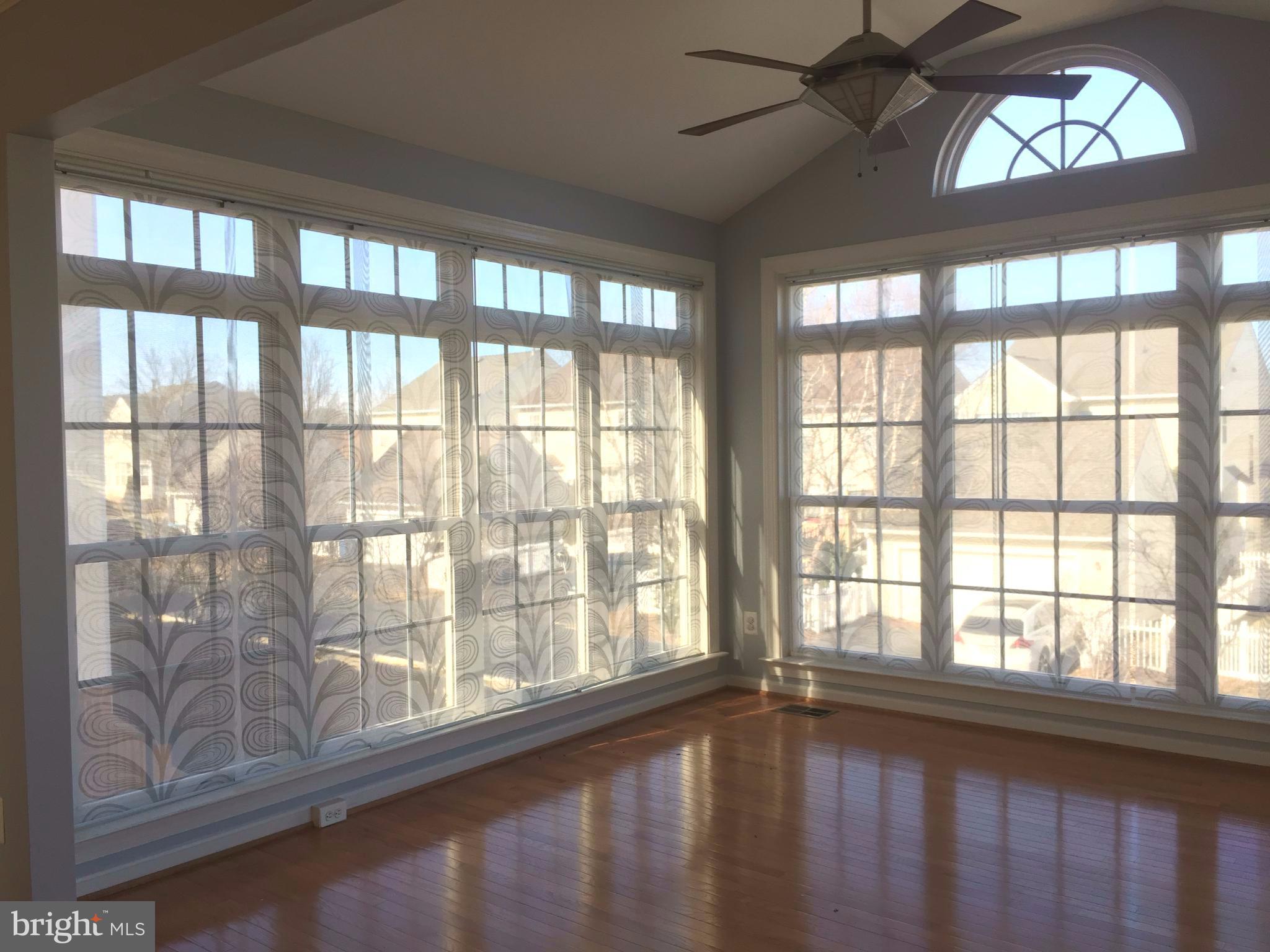 SOUTH RIDING - Residential Lease