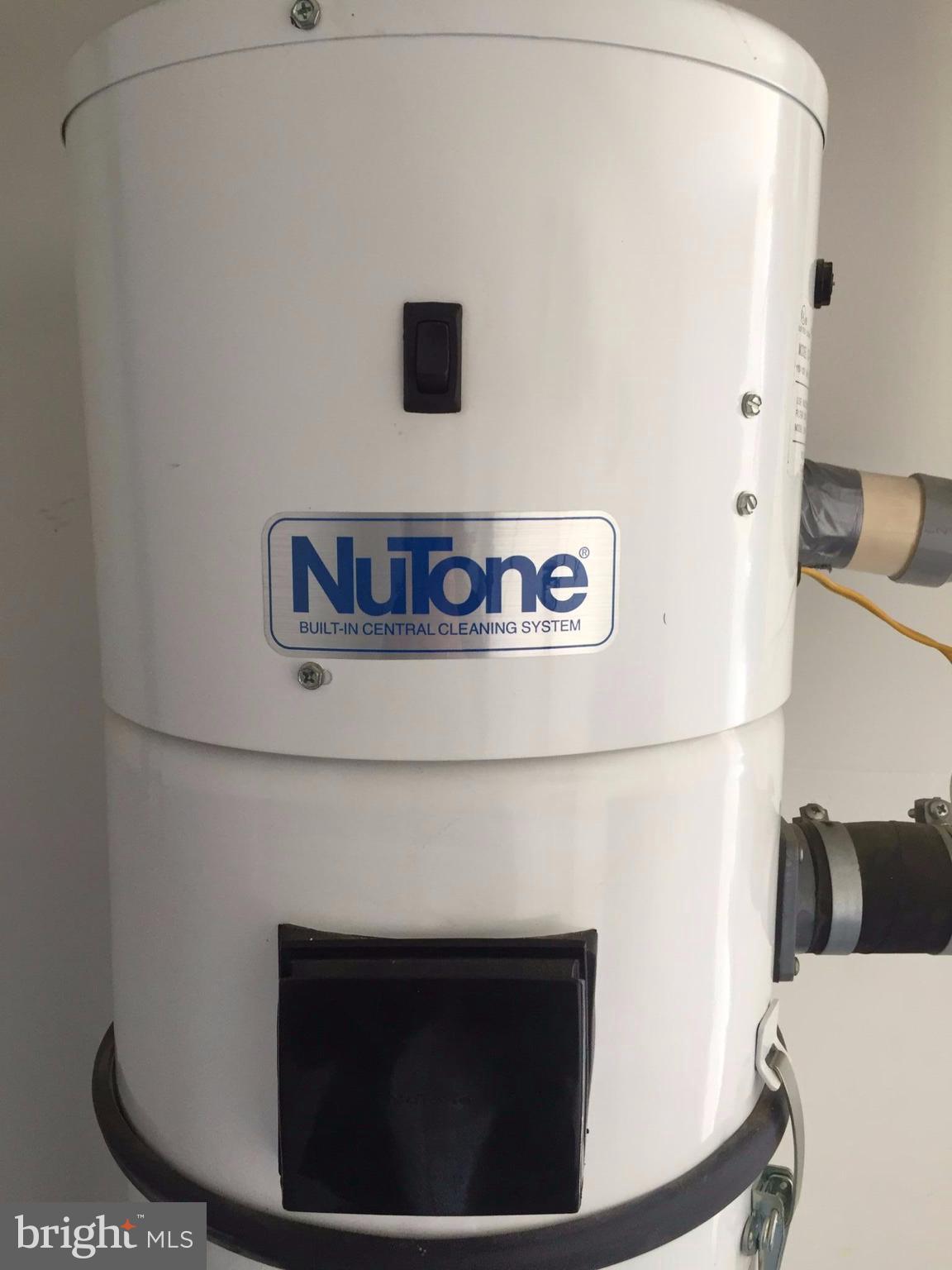 SOUTH RIDING - Residential Lease