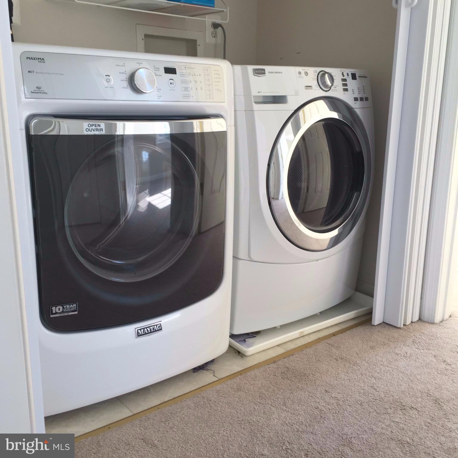 SOUTH RIDING - Residential Lease