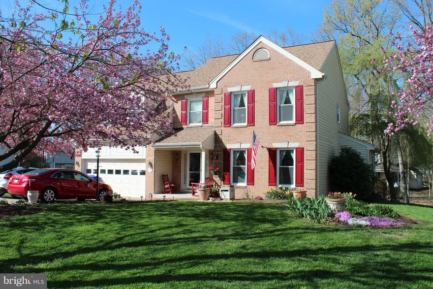 Immaculate Home offers unique 2 Story Open Family Room and Large Brick Fireplace, Skylights & 2nd story overlook, Hardwood floors on 2 levels, Formal Living, Separate Dining, Eat-in Kitchen opens to Family Room, Large Master Suite with sitting areas, Soaking Tub & Separate Shower, Laundry upstairs with 4 beds and 2 Full Baths. Fresh Paint and is Immaculate with new Landscaping & Shed too!!