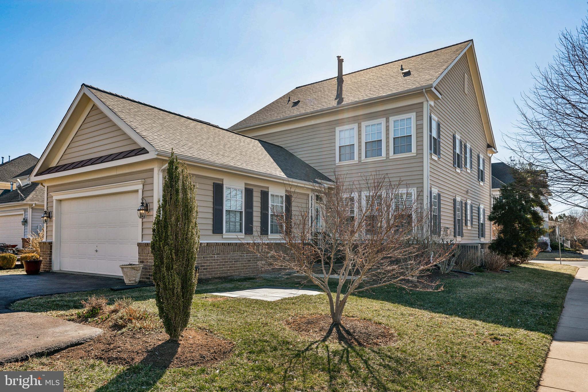 NEW BRISTOW VILLAGE - Residential Lease