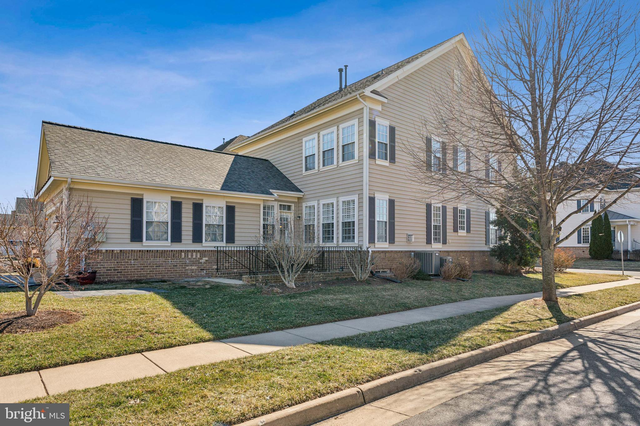 NEW BRISTOW VILLAGE - Residential Lease