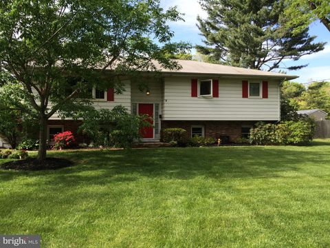 34 LOPATCONG DRIVE EWING NJ 08638