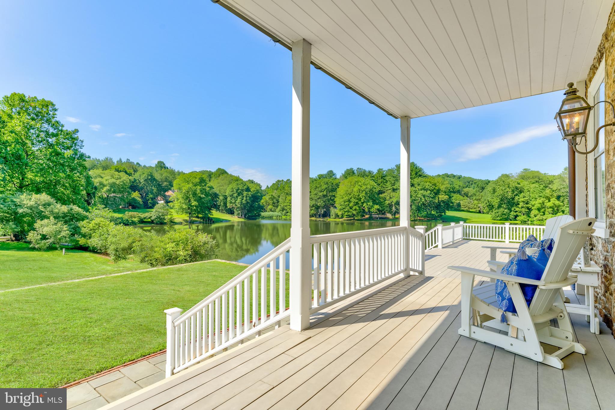 HILLOCH MANOR - Residential