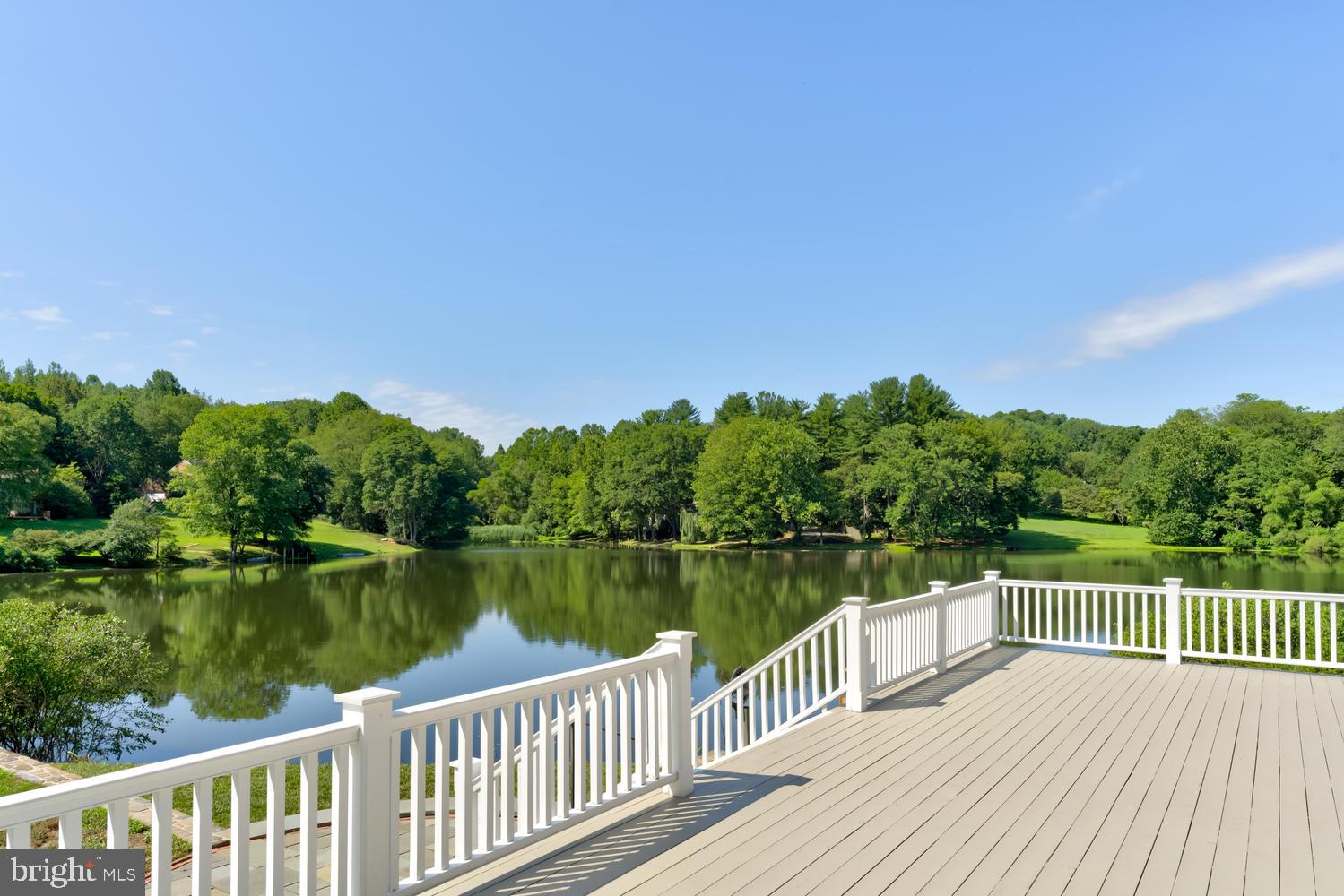 HILLOCH MANOR - Residential