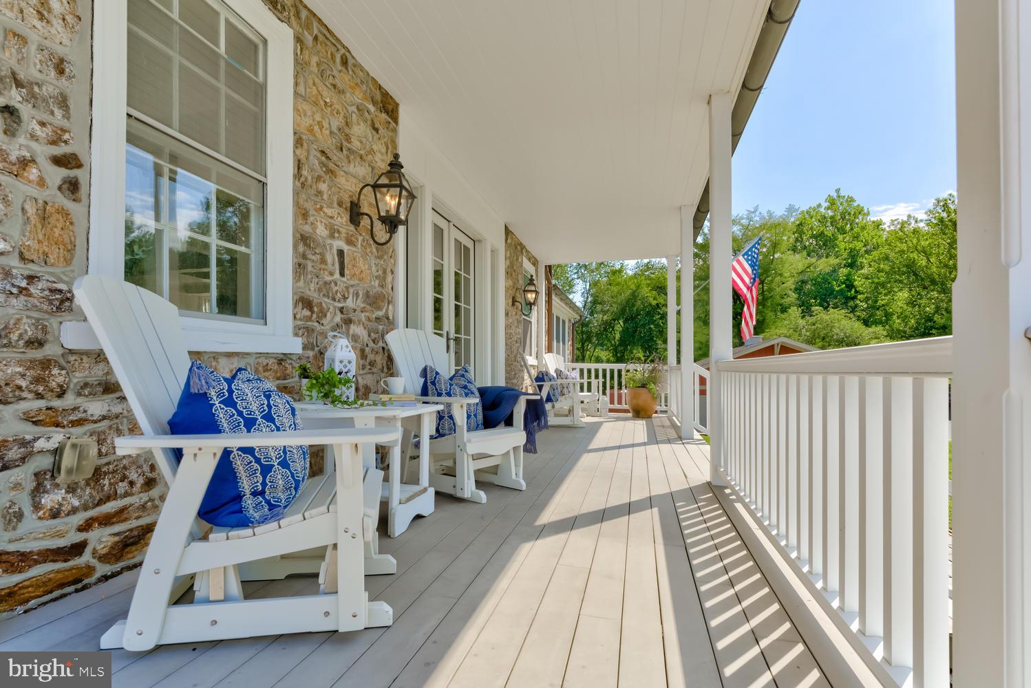 HILLOCH MANOR - Residential