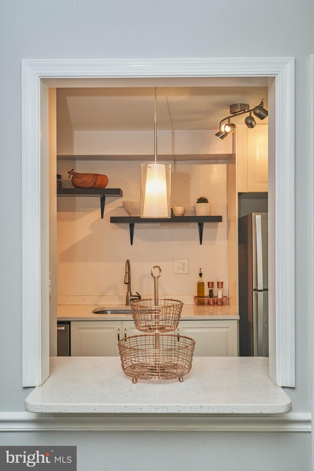 GREENWICH HILL - Residential