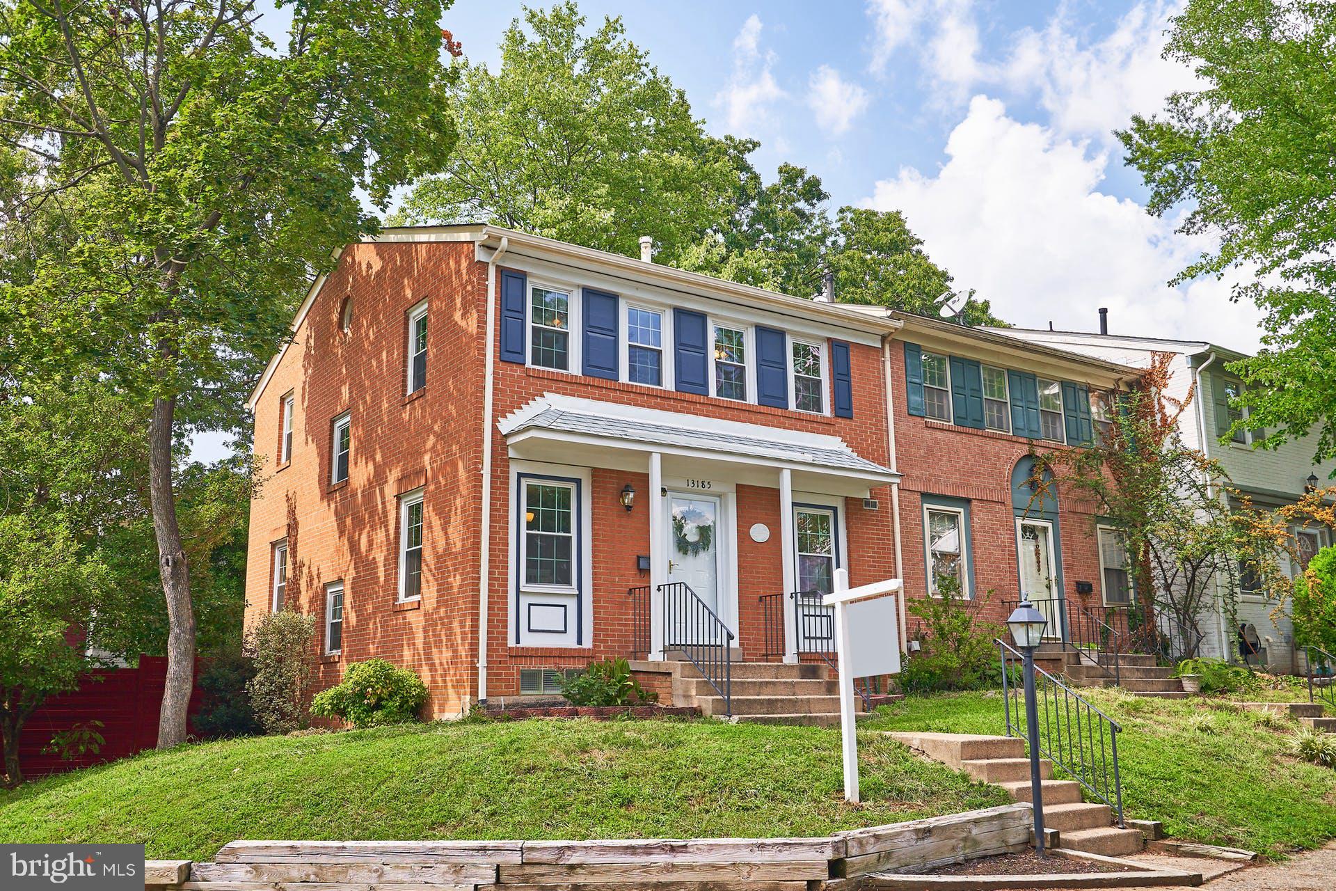 GREENWICH HILL - Residential